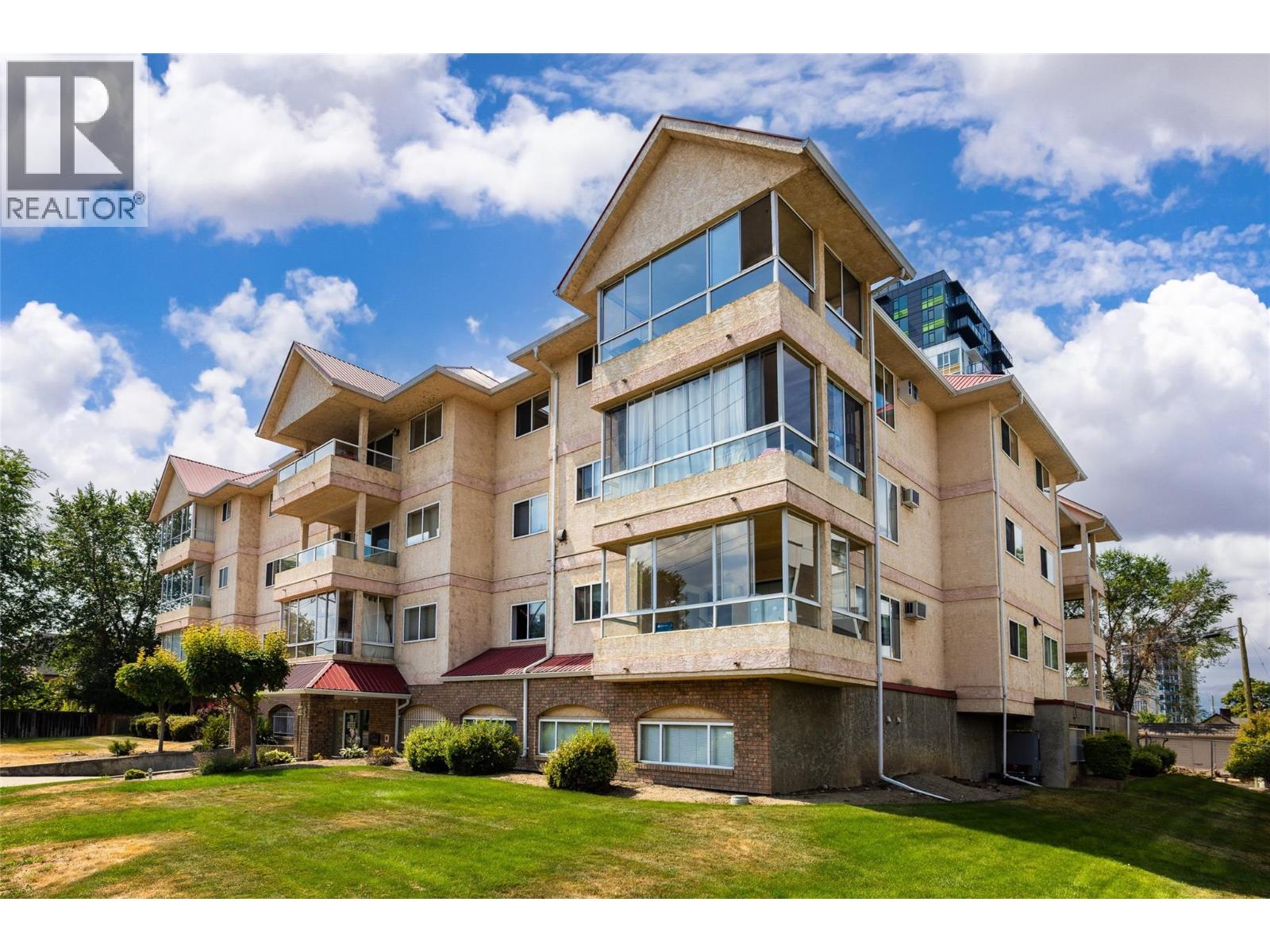 1318 RICHTER Street Unit# 303