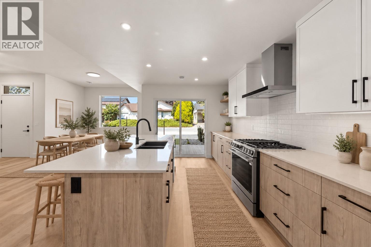 773 Kinnear Avenue Unit# 1