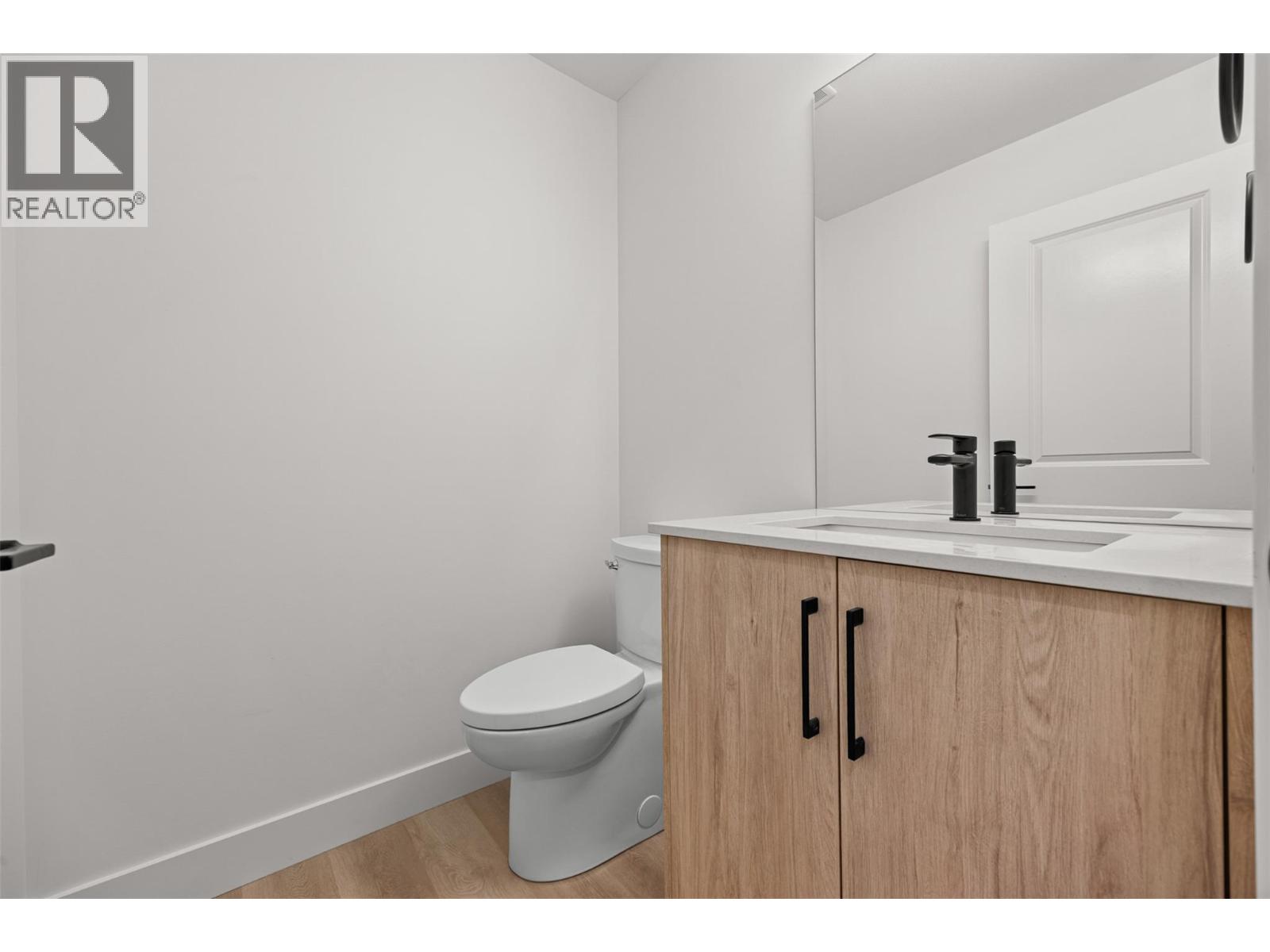 773 Kinnear Avenue Unit# 1