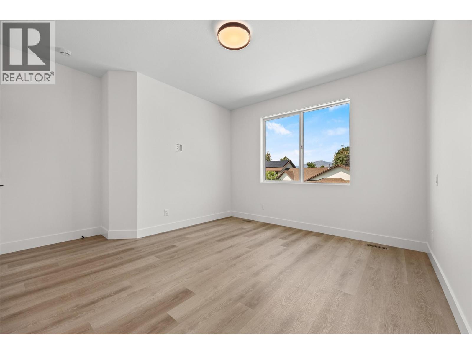 773 Kinnear Avenue Unit# 1