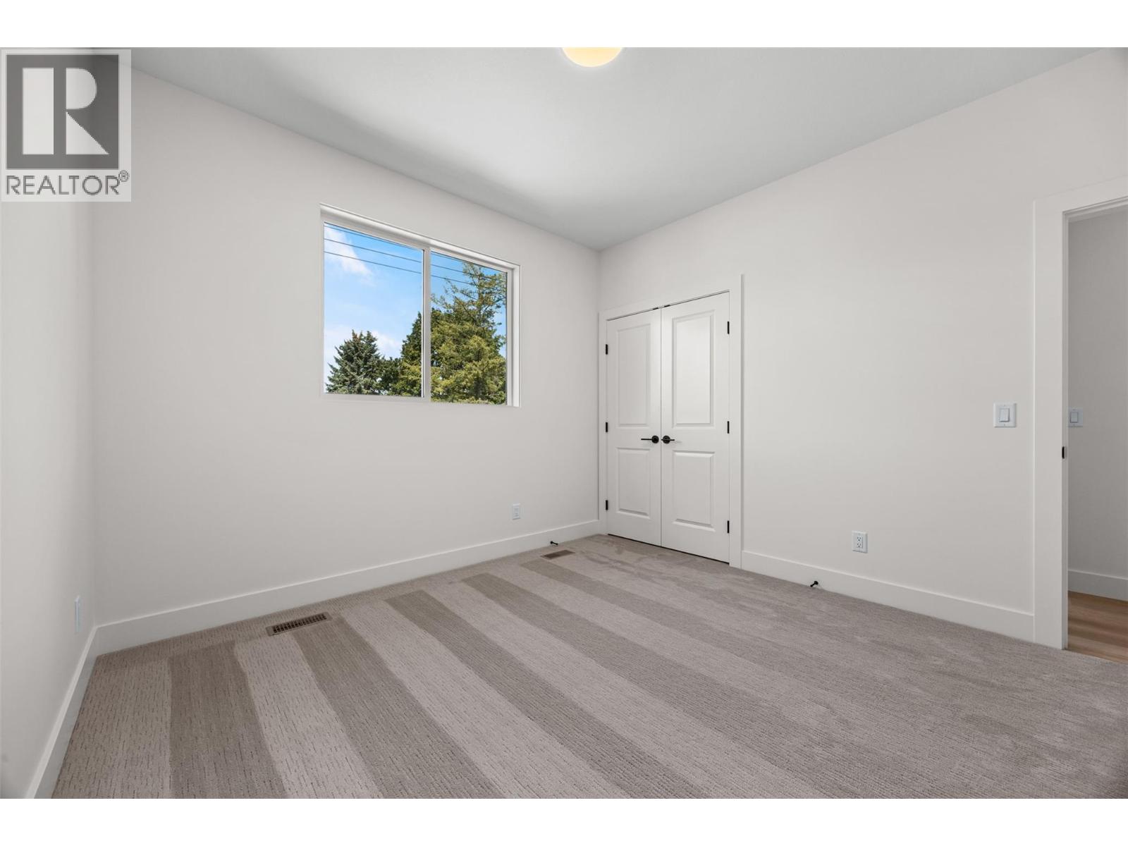 773 Kinnear Avenue Unit# 1