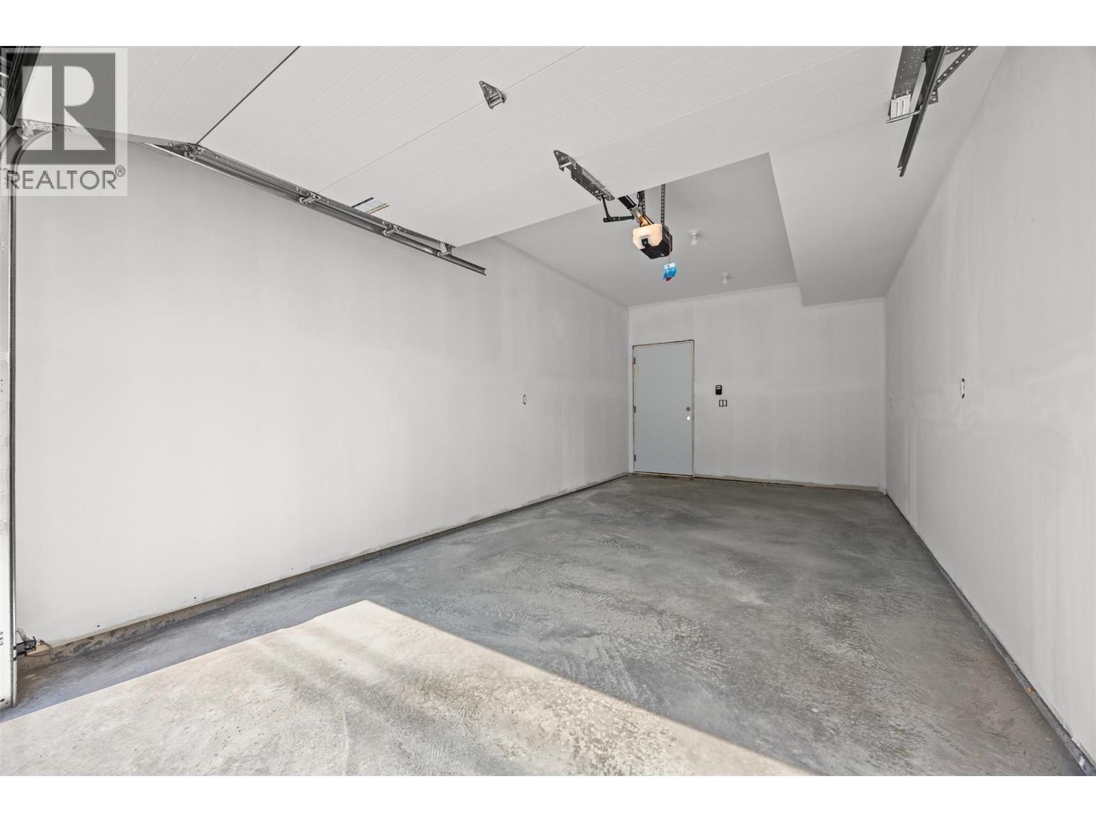 773 Kinnear Avenue Unit# 1