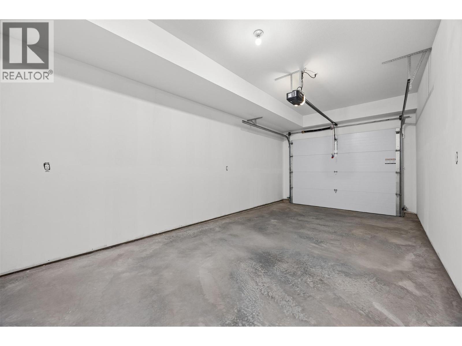 773 Kinnear Avenue Unit# 1