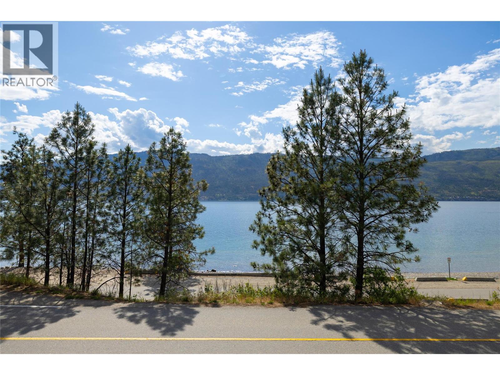 Lot A Okanagan Centre Road W