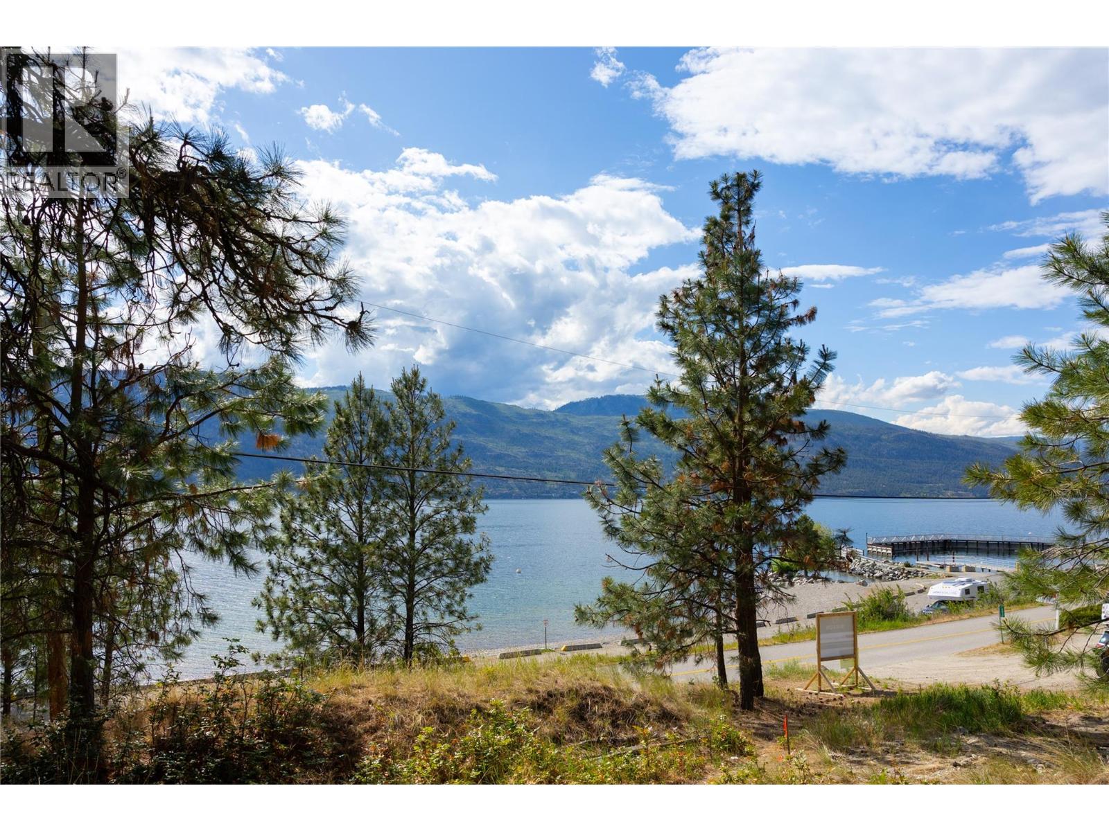 Lot A Okanagan Centre Road W