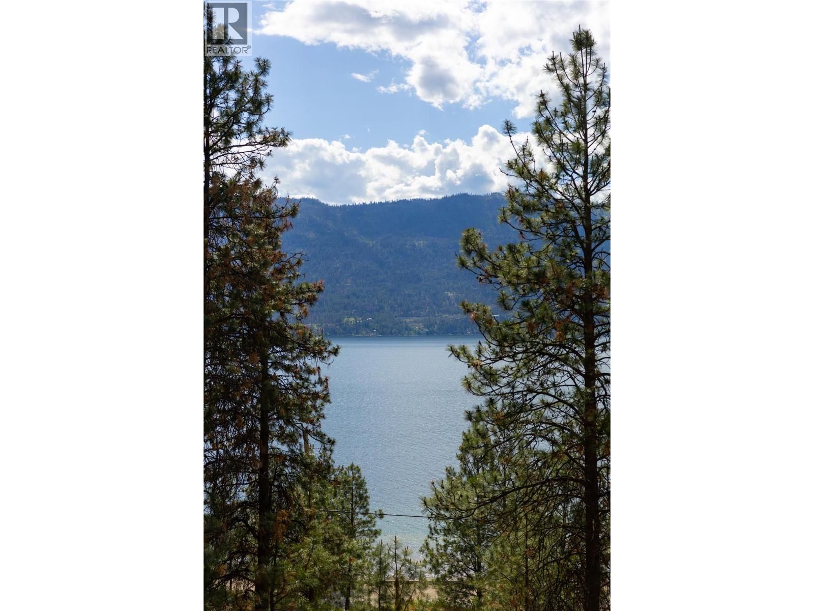 Lot A Okanagan Centre Road W