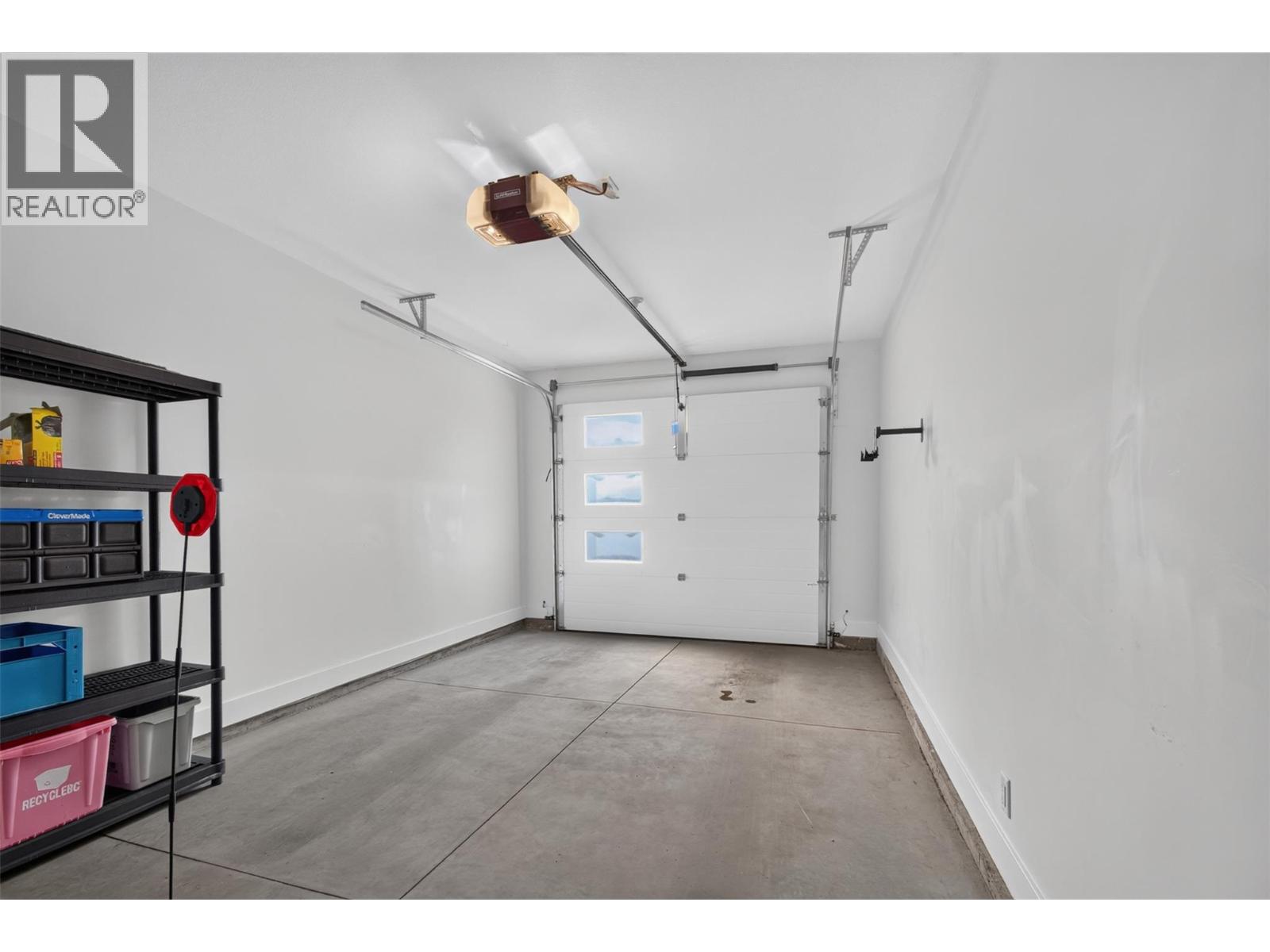 945 Borden Avenue Unit# 1