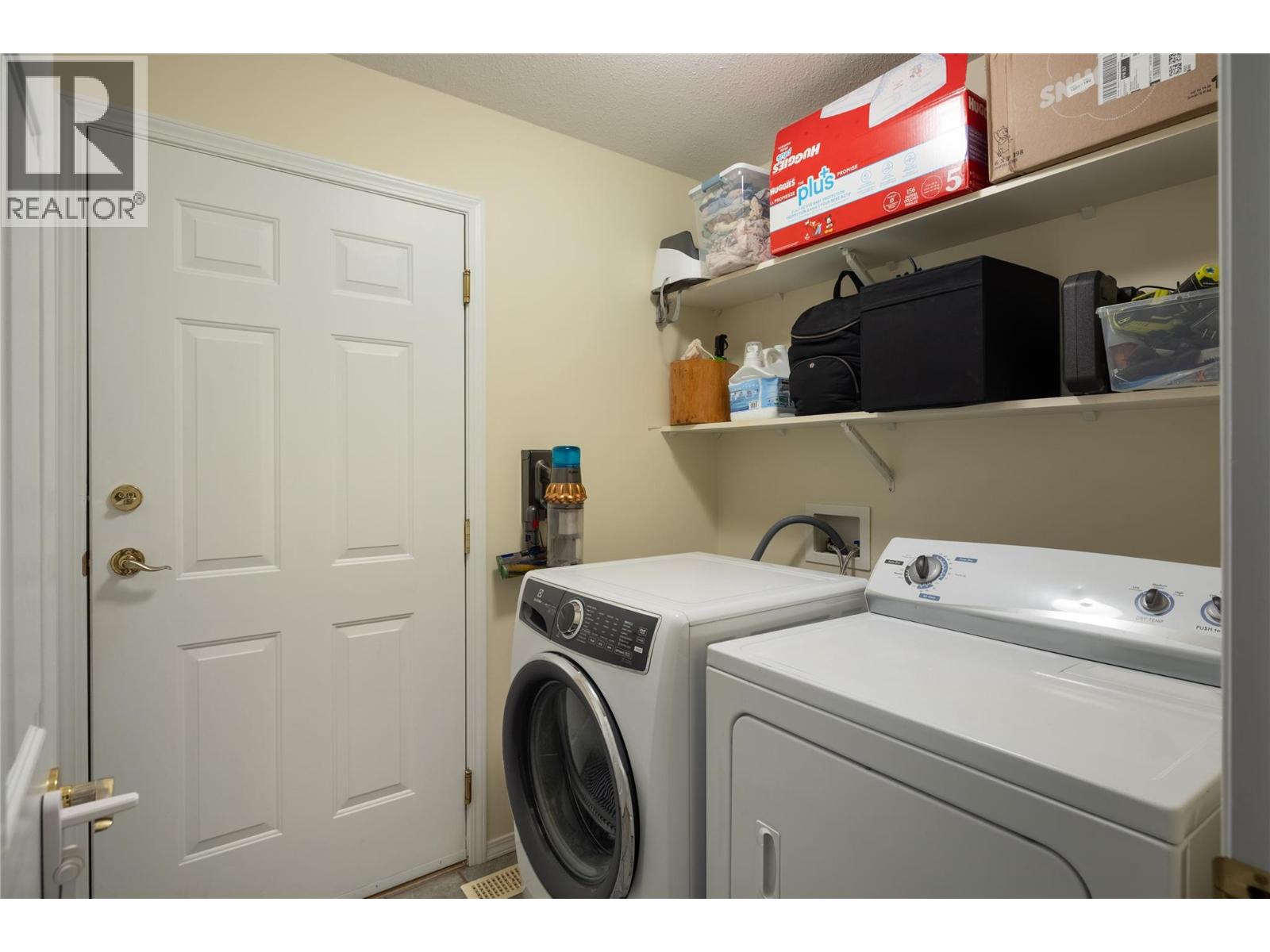 1051 Chilcotin Crescent