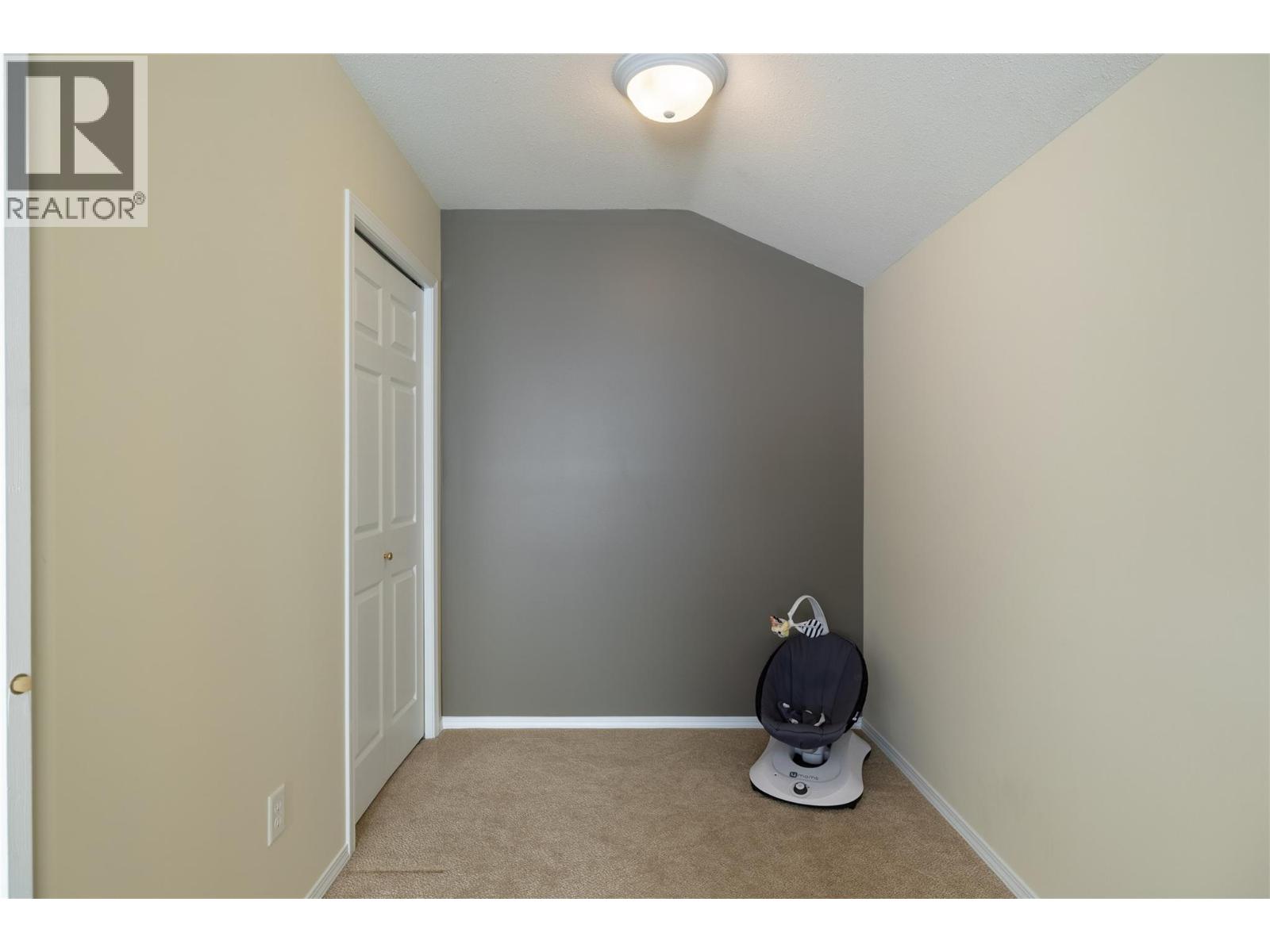 1051 Chilcotin Crescent