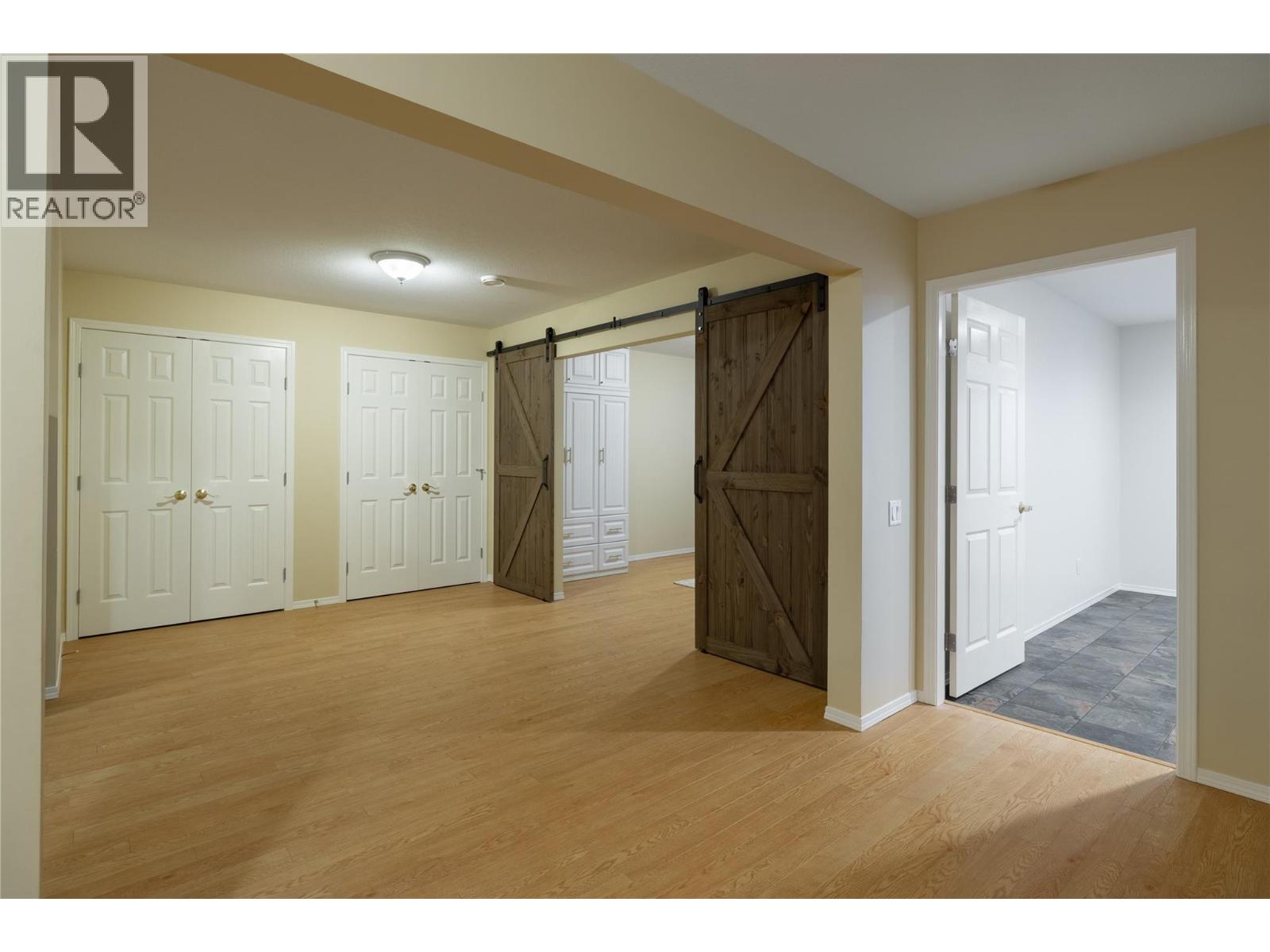 1051 Chilcotin Crescent