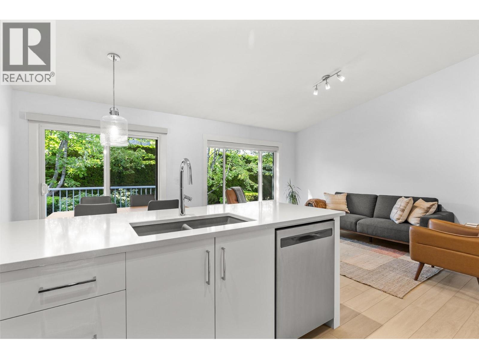 225 Glen Park Drive Unit# 20