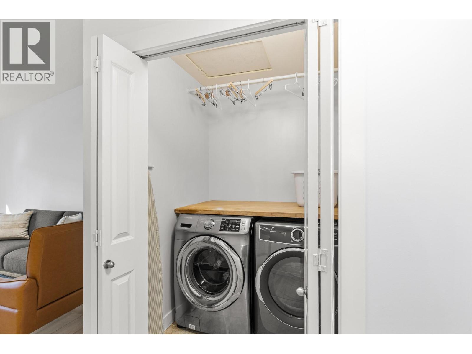 225 Glen Park Drive Unit# 20