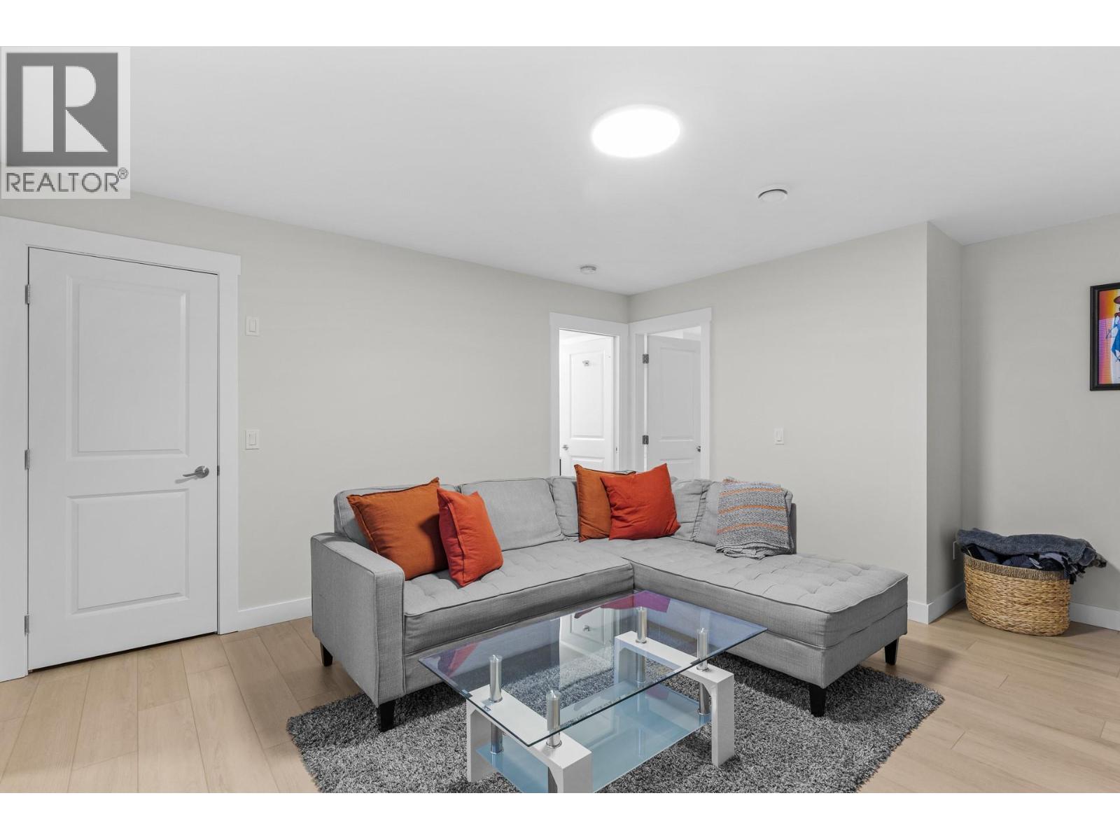 225 Glen Park Drive Unit# 20