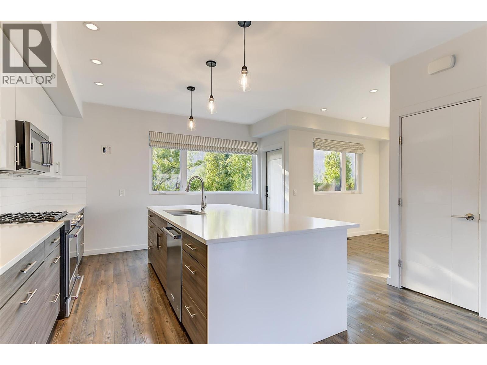 1818 Peak Point Court Unit# 32