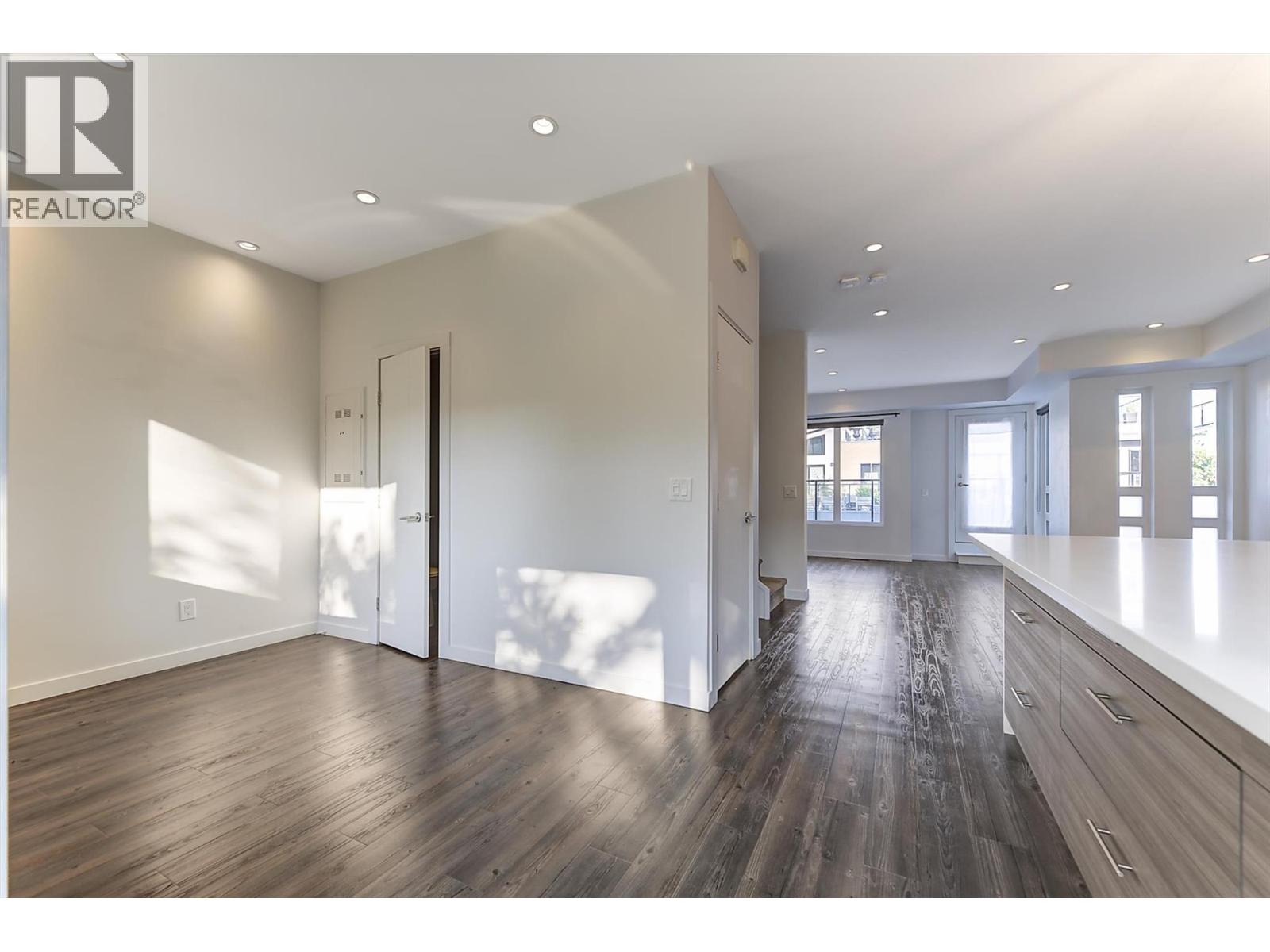 1818 Peak Point Court Unit# 32