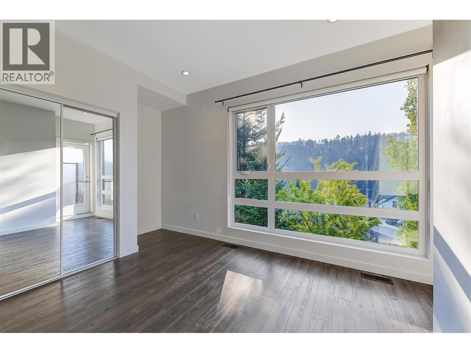 1818 Peak Point Court Unit# 32