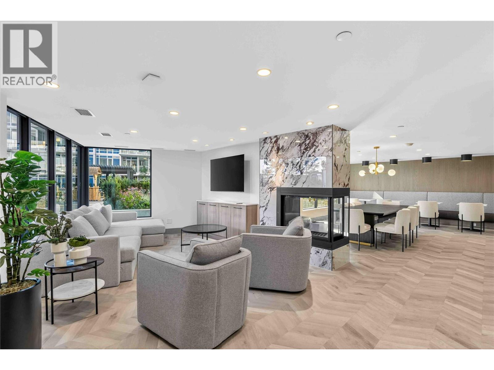 3800 Capozzi Road Unit# 701