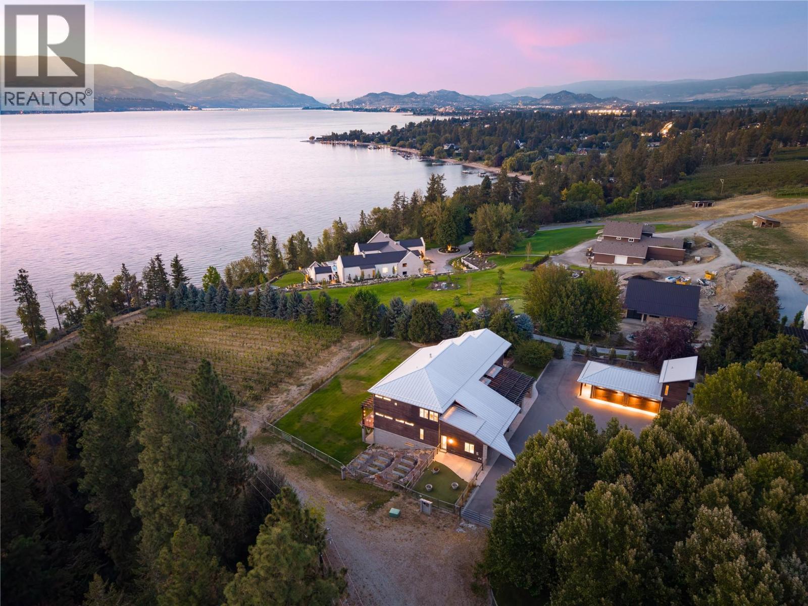 4840 LAKESHORE Road