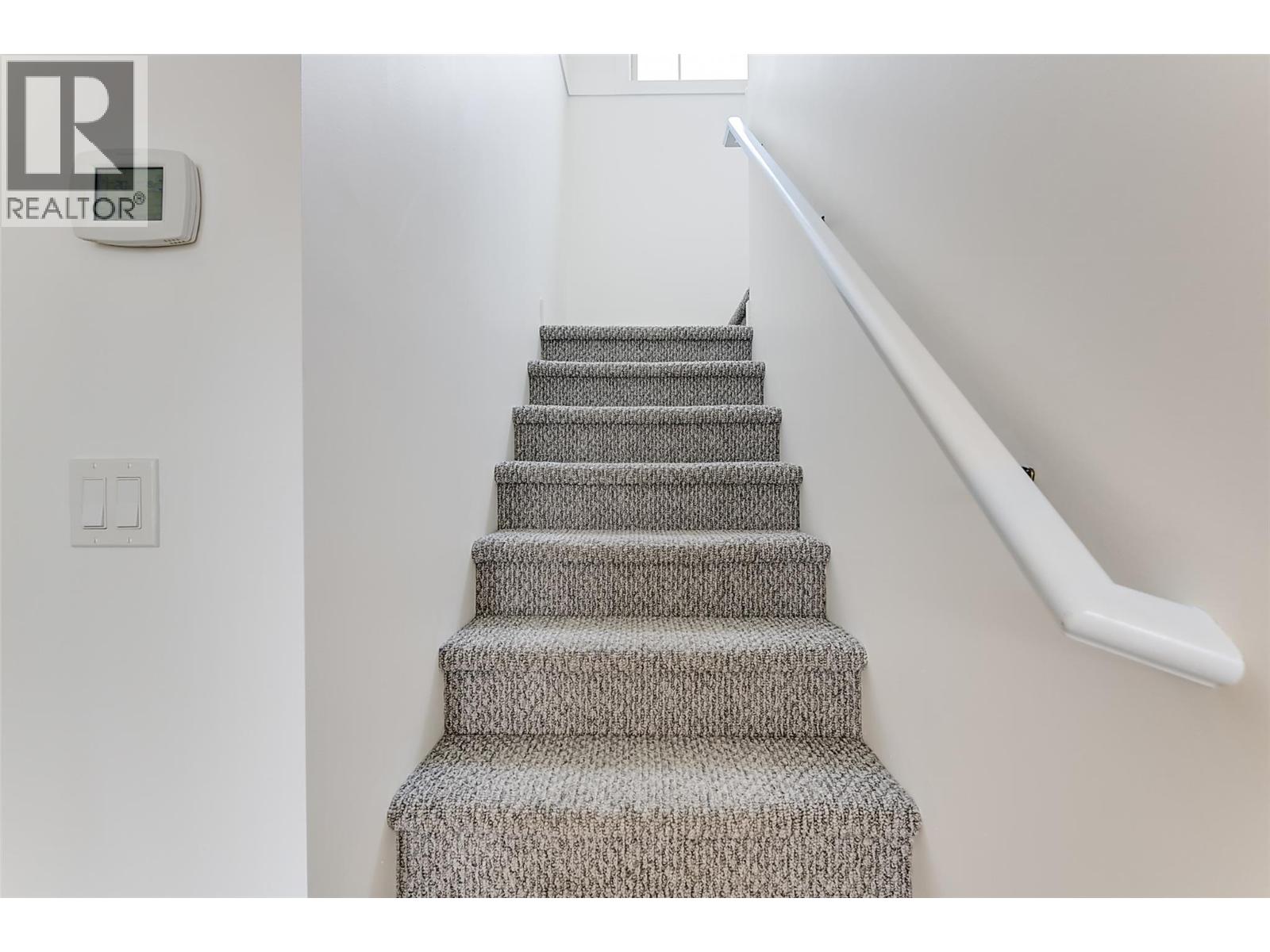 1795 Country Club Drive Unit# 204