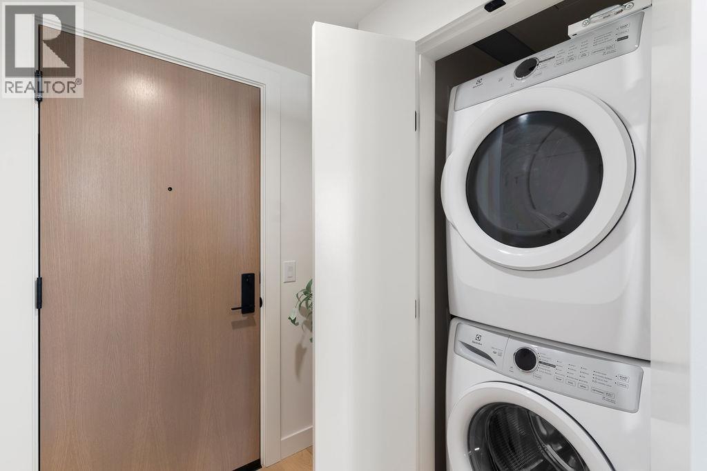 3700 Capozzi Road Unit# 1207