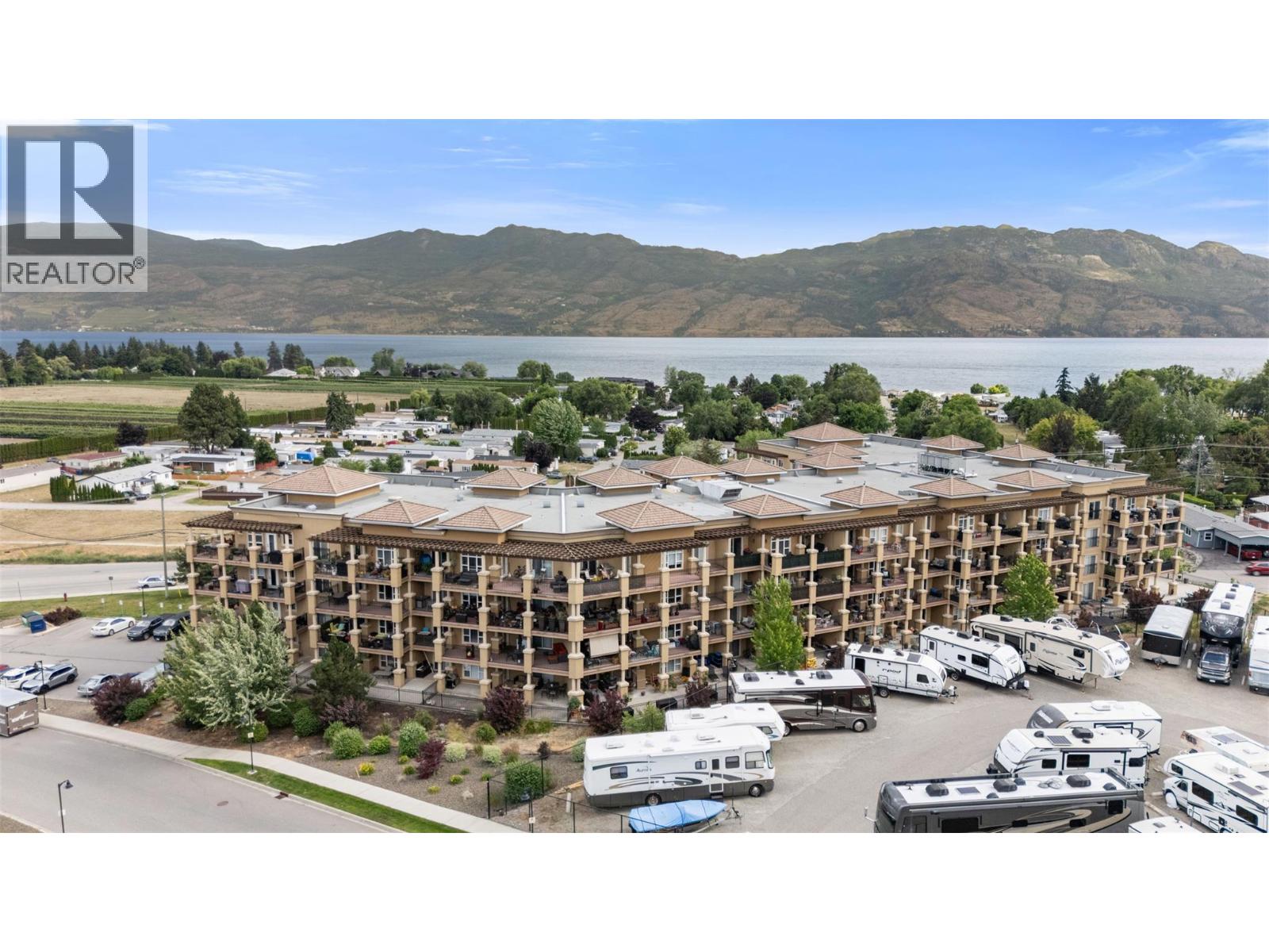 2070 Boucherie Road Unit# 301