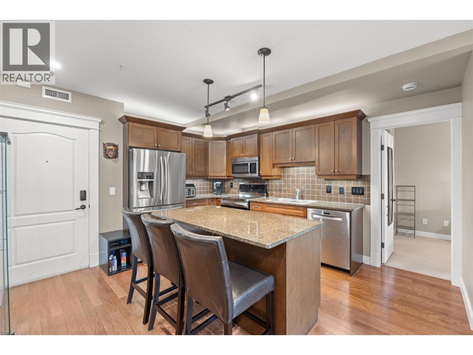 2070 Boucherie Road Unit# 301
