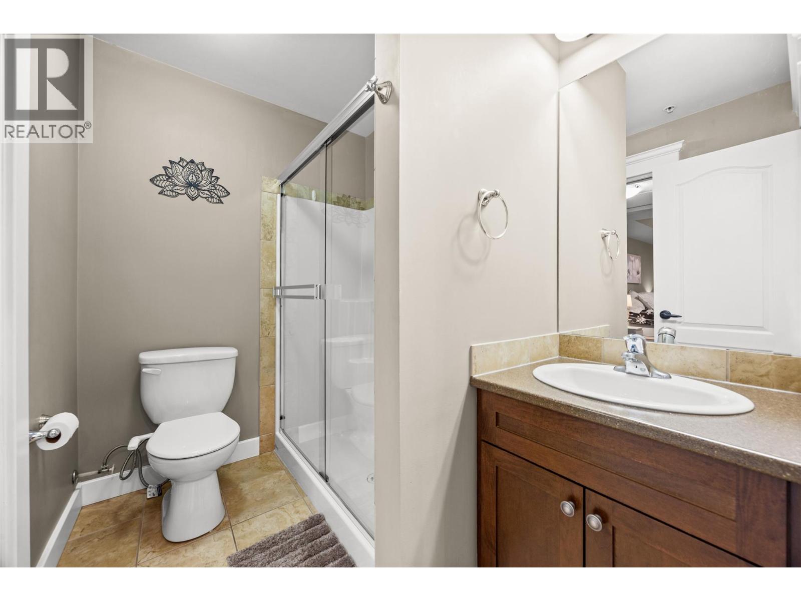 2070 Boucherie Road Unit# 301