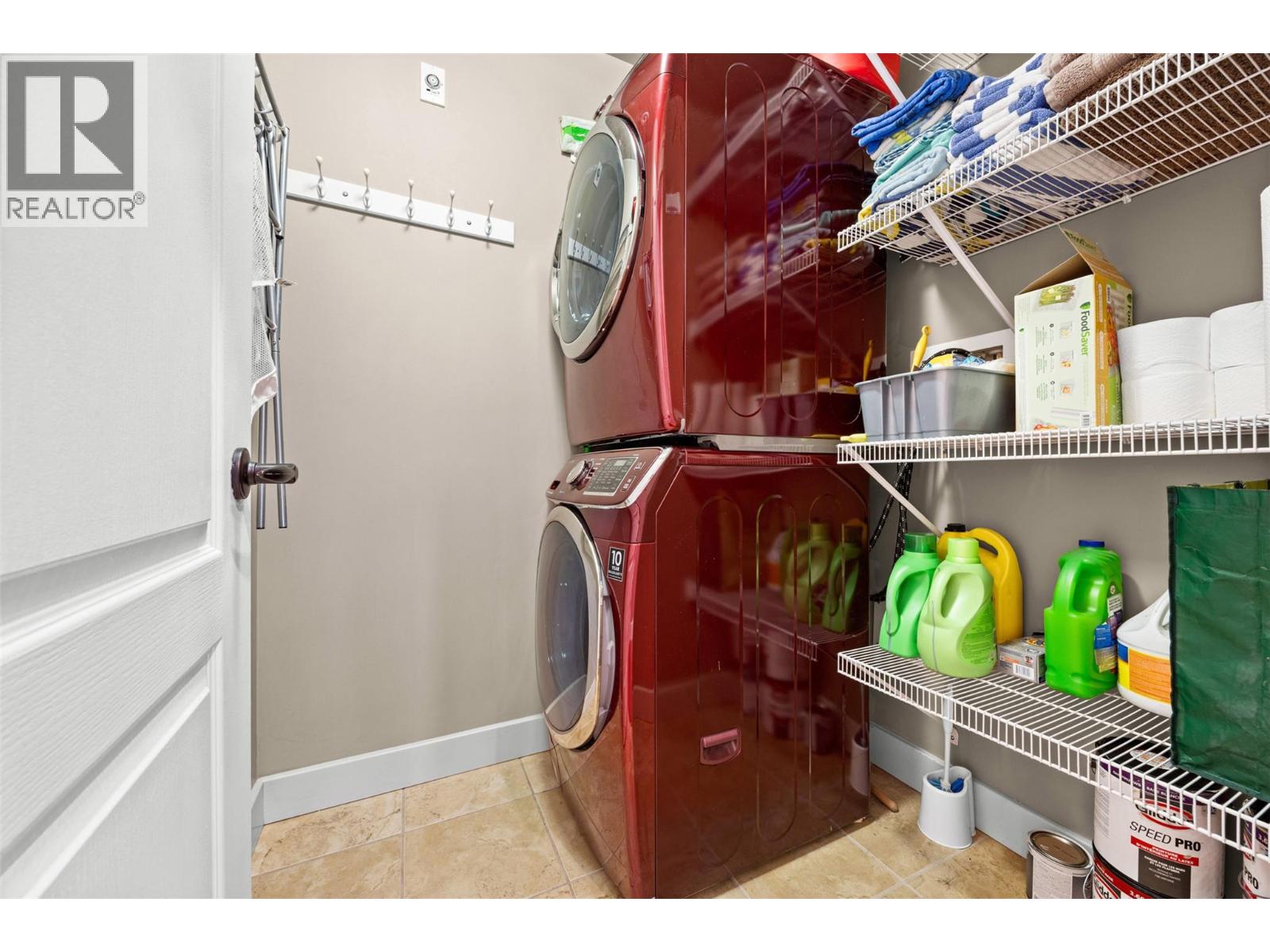 2070 Boucherie Road Unit# 301