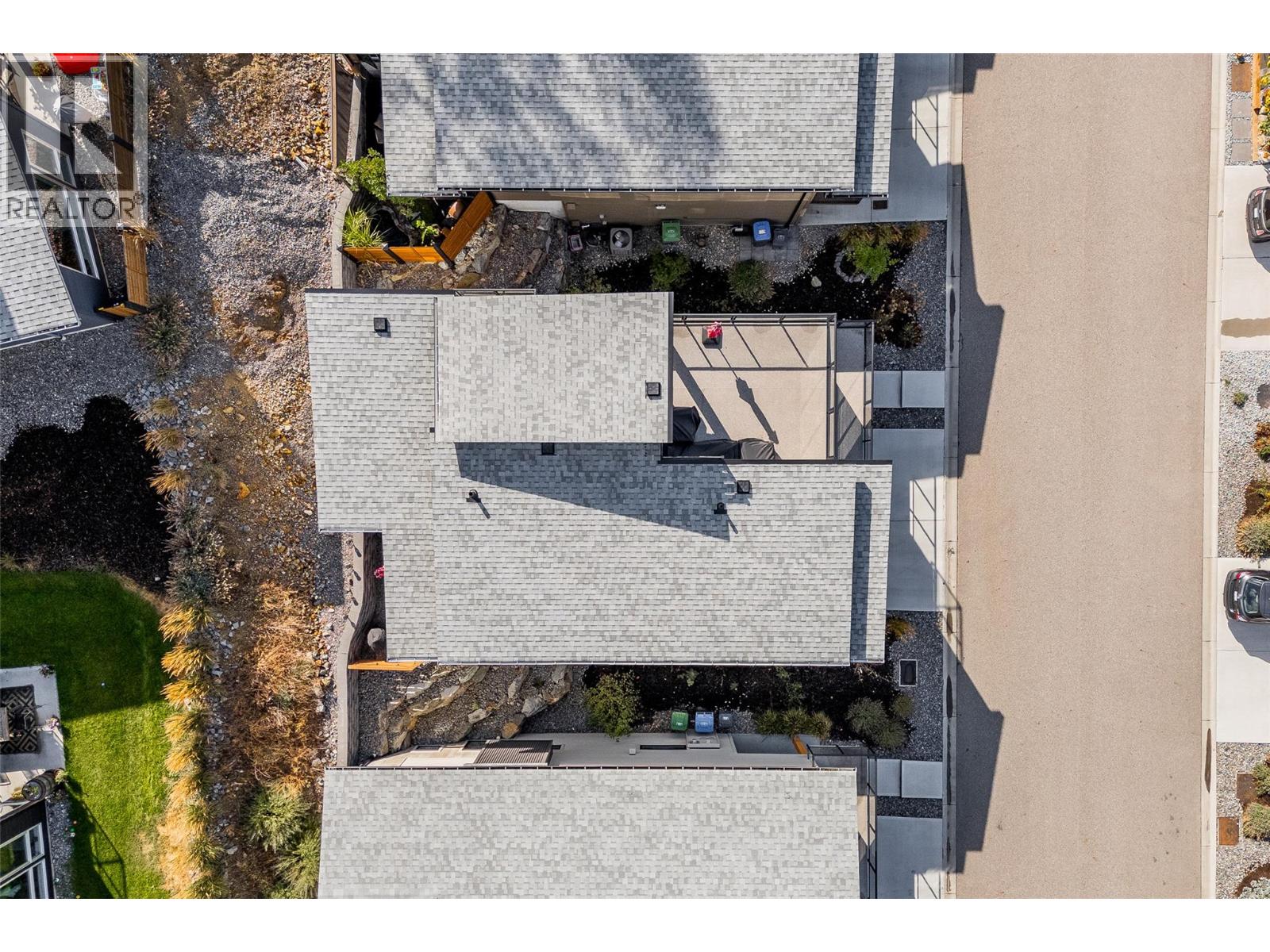 1863 Grey Owl Court