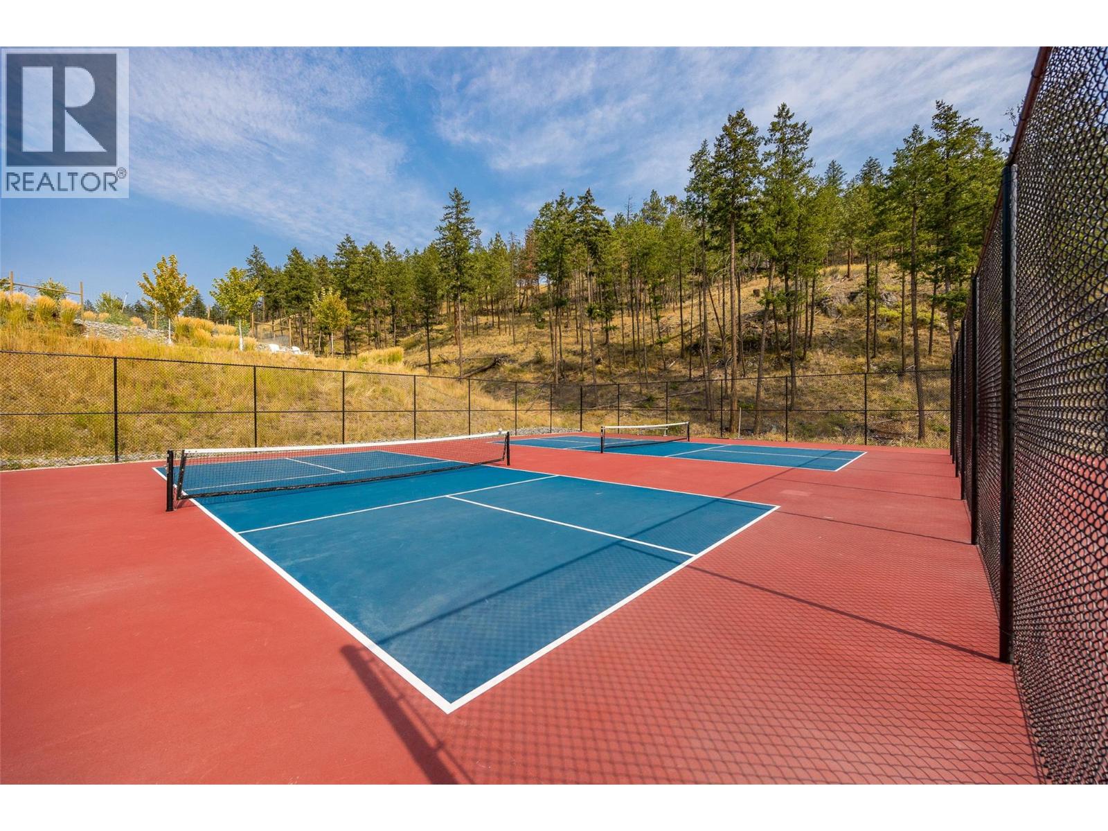1863 Grey Owl Court