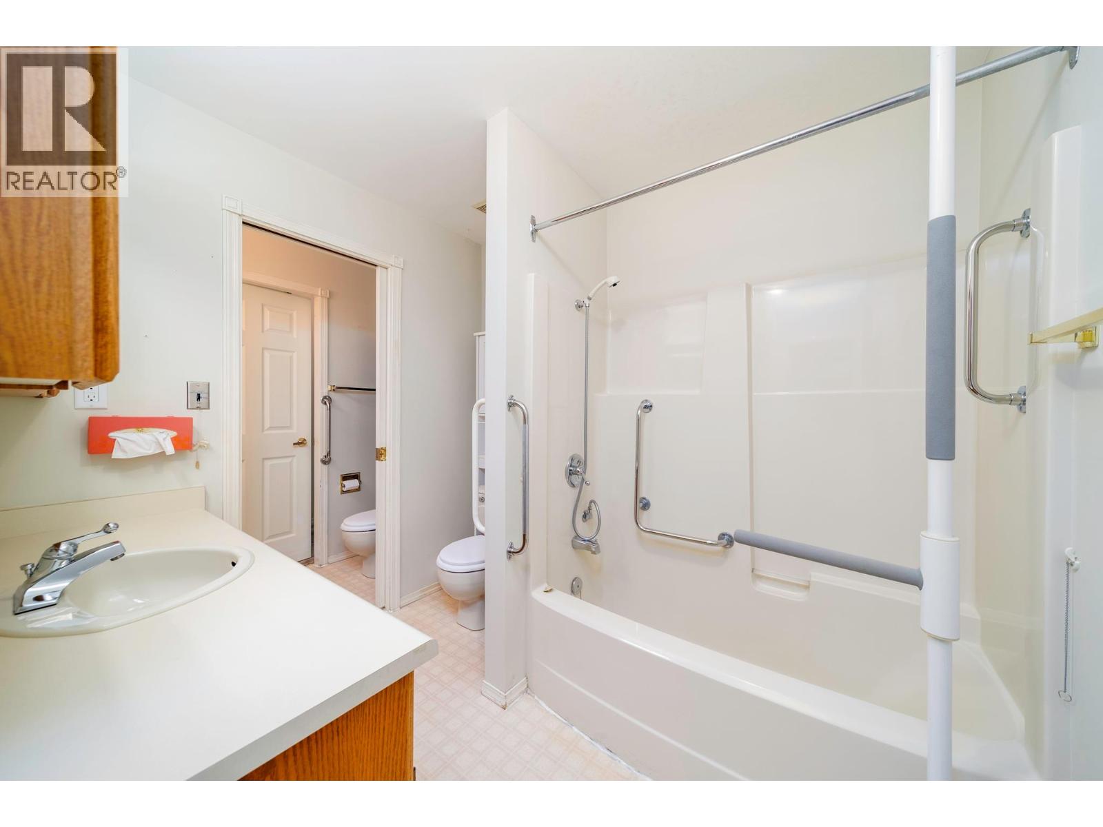 575 Sutherland Avenue Unit# 316