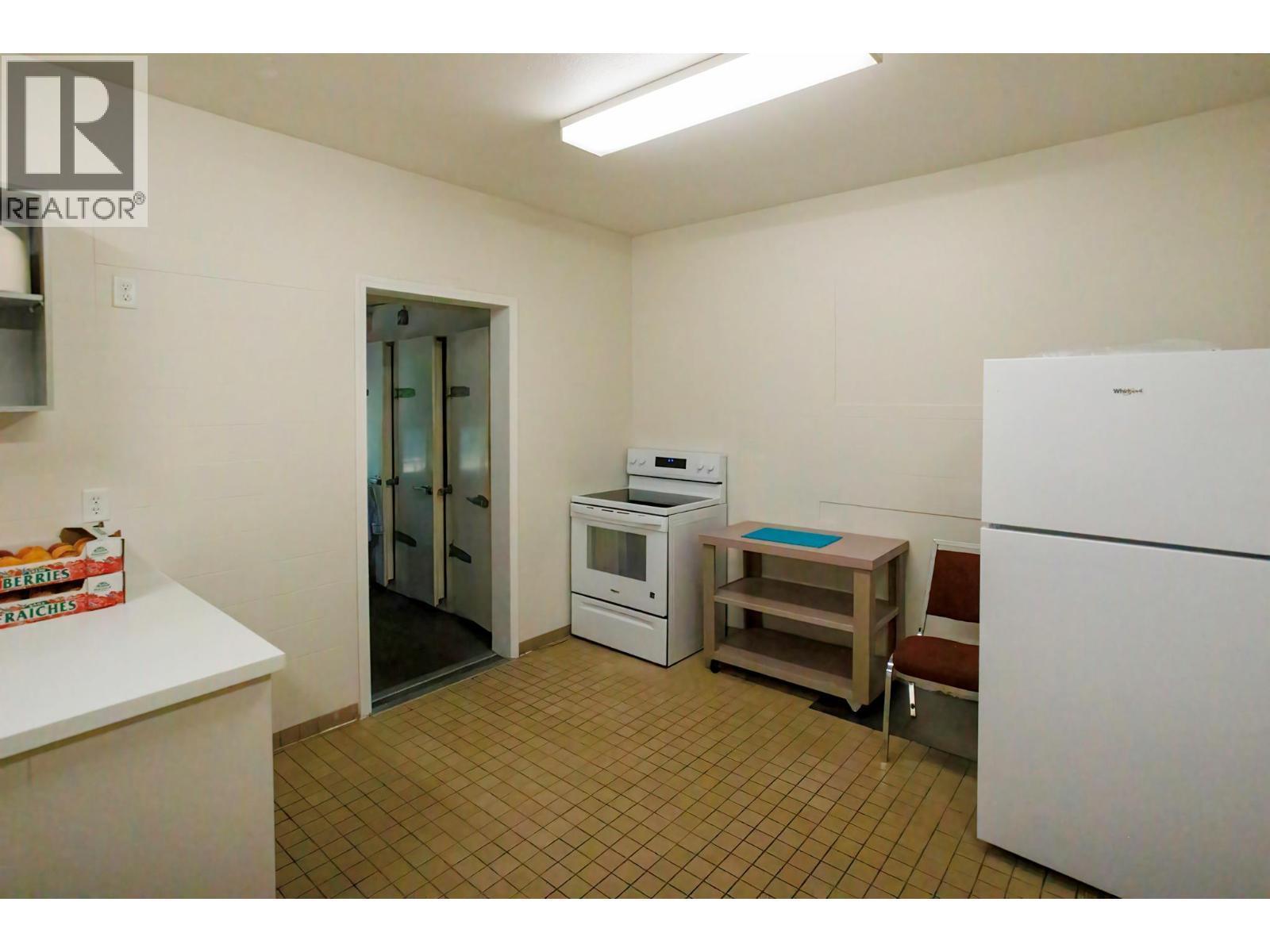 575 Sutherland Avenue Unit# 316