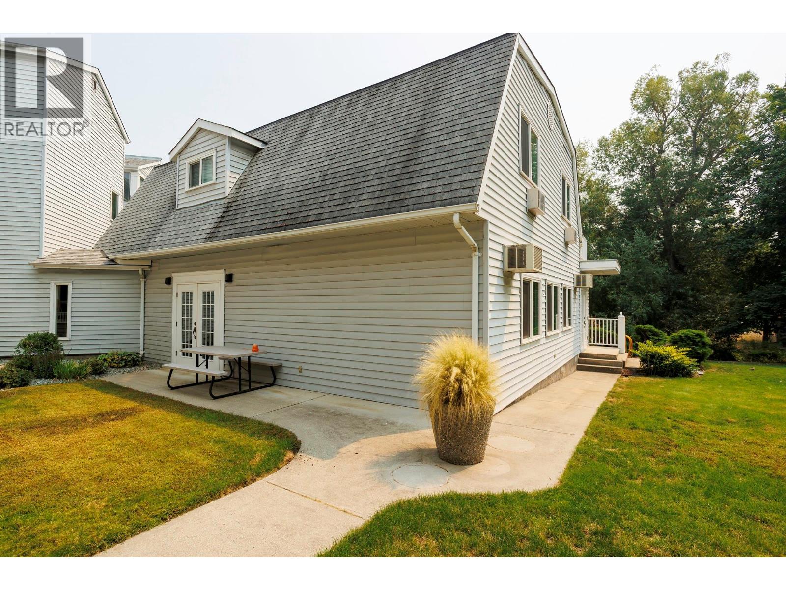 575 Sutherland Avenue Unit# 316