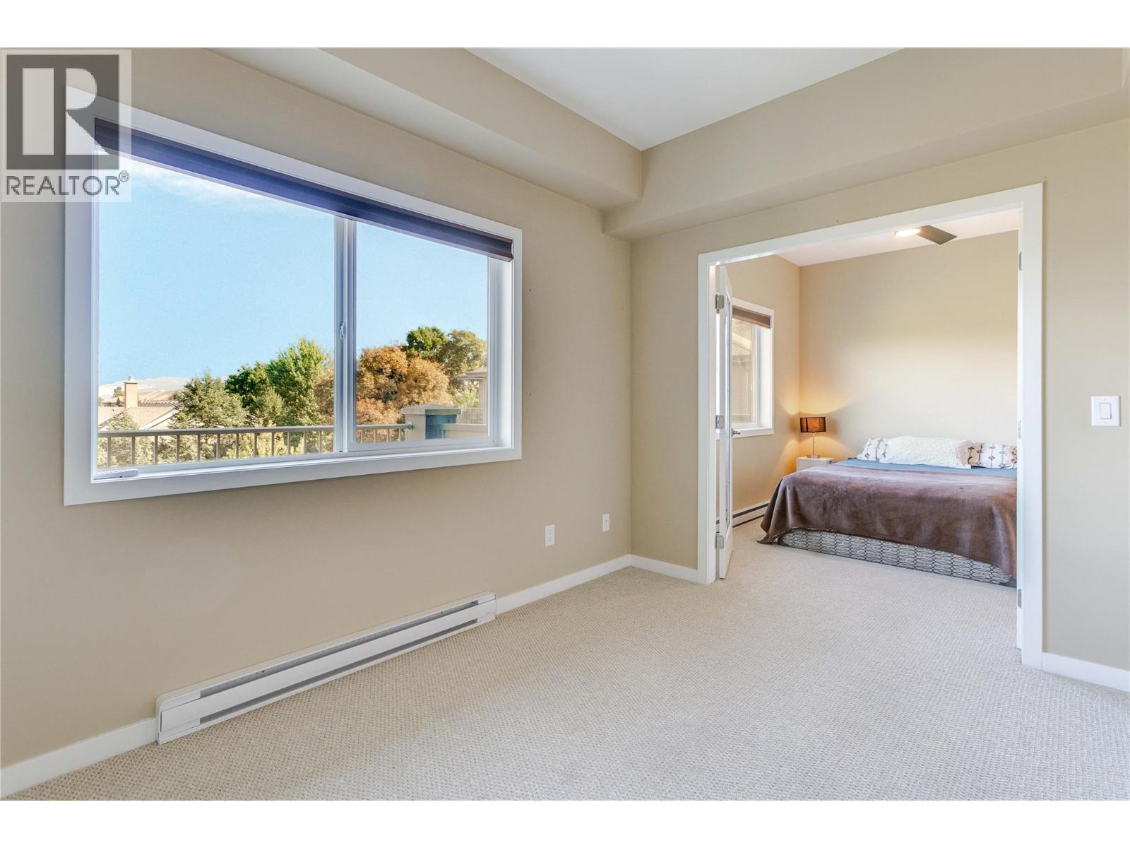 770 Rutland Road N Unit# 401