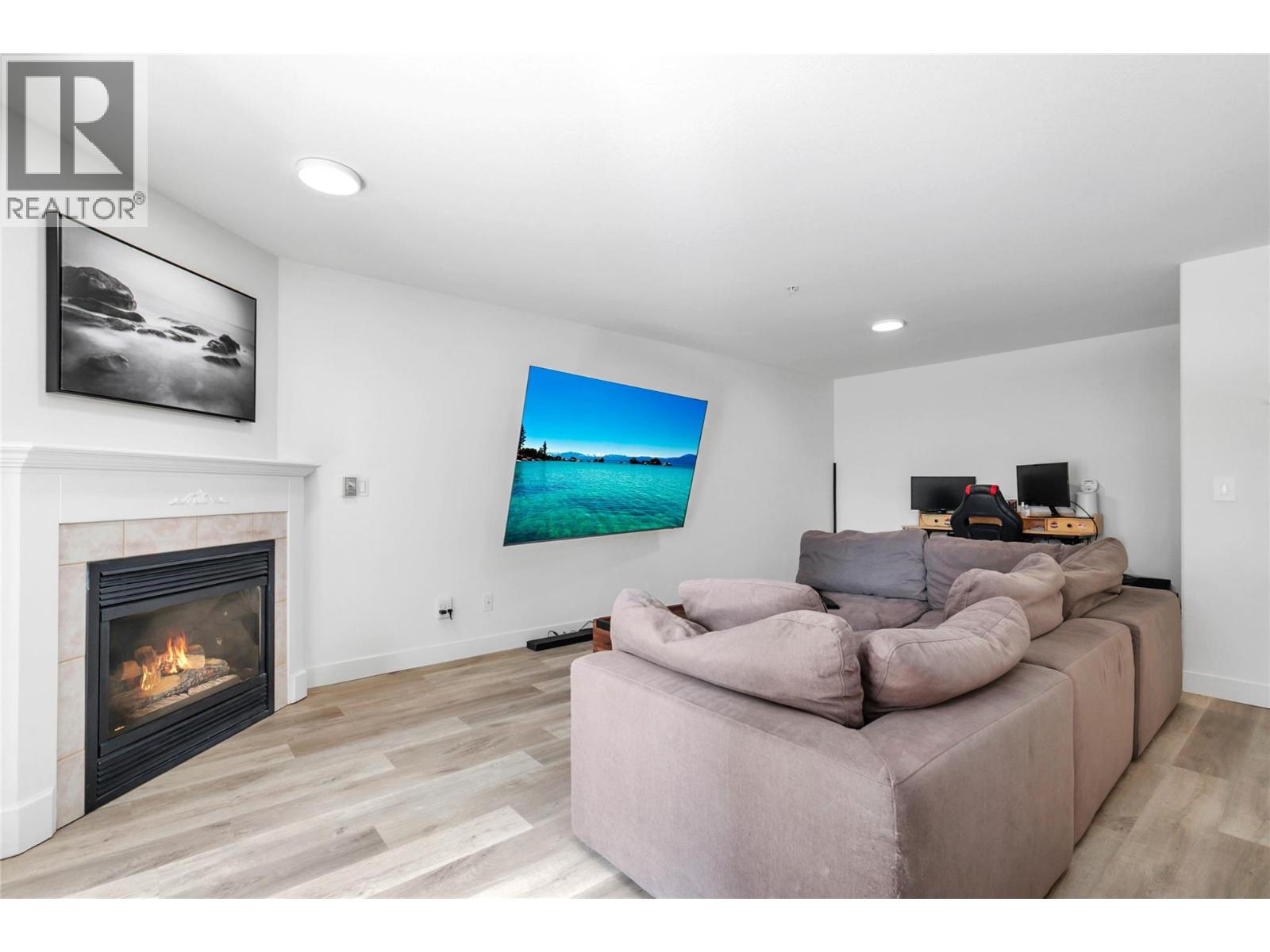 1950 Durnin Road Unit# 307
