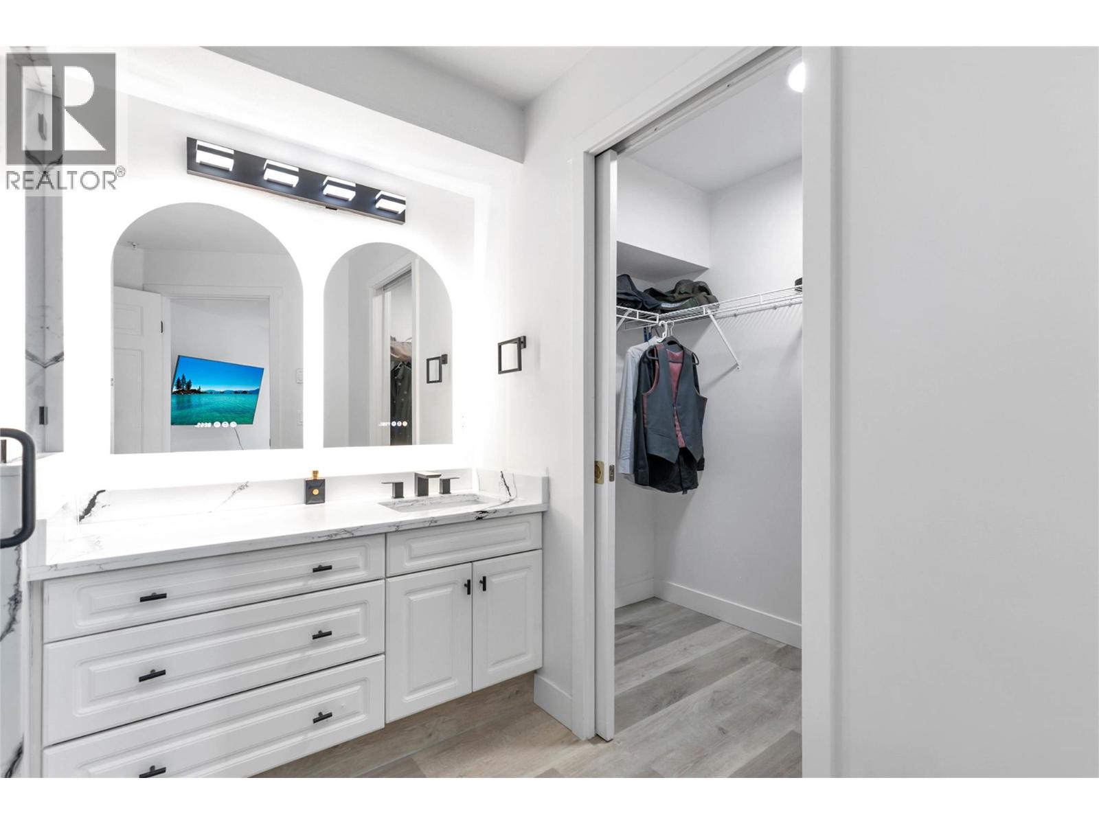 1950 Durnin Road Unit# 307