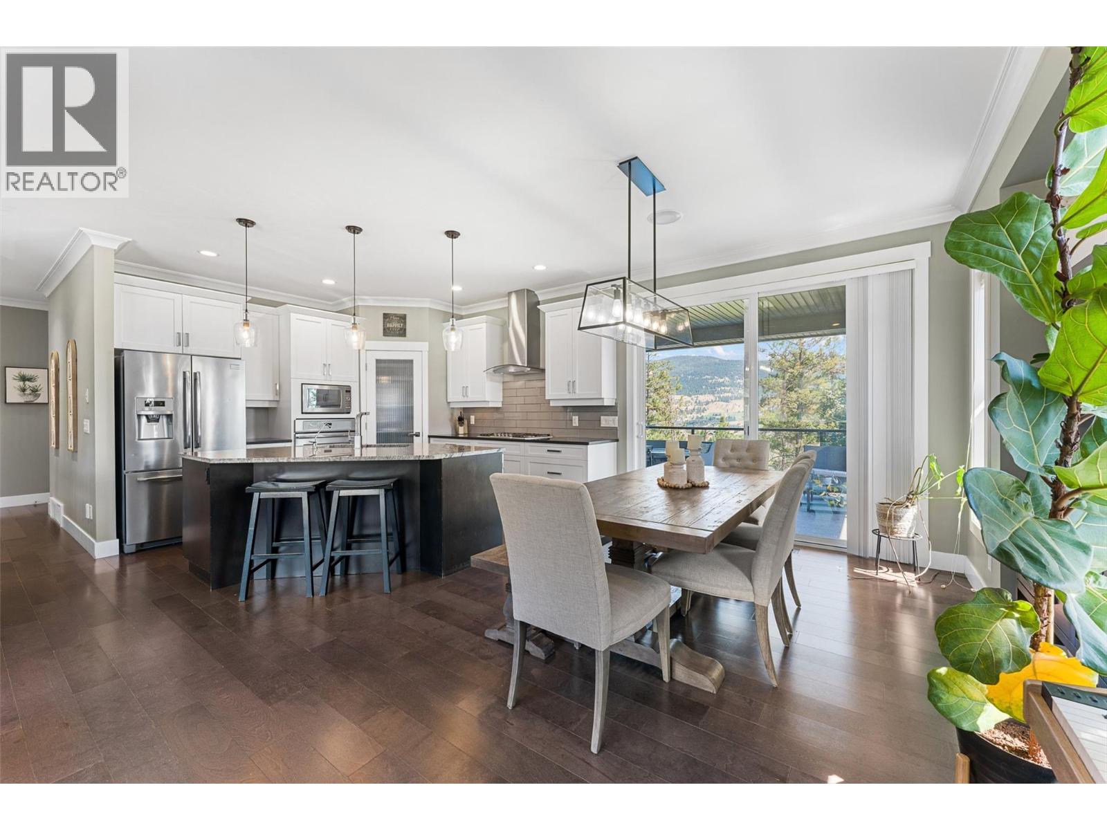 13157 Shoreline Drive