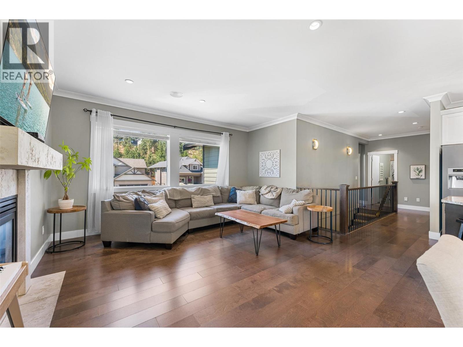 13157 Shoreline Drive