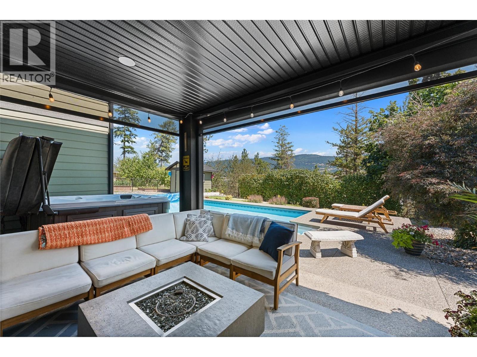 13157 Shoreline Drive