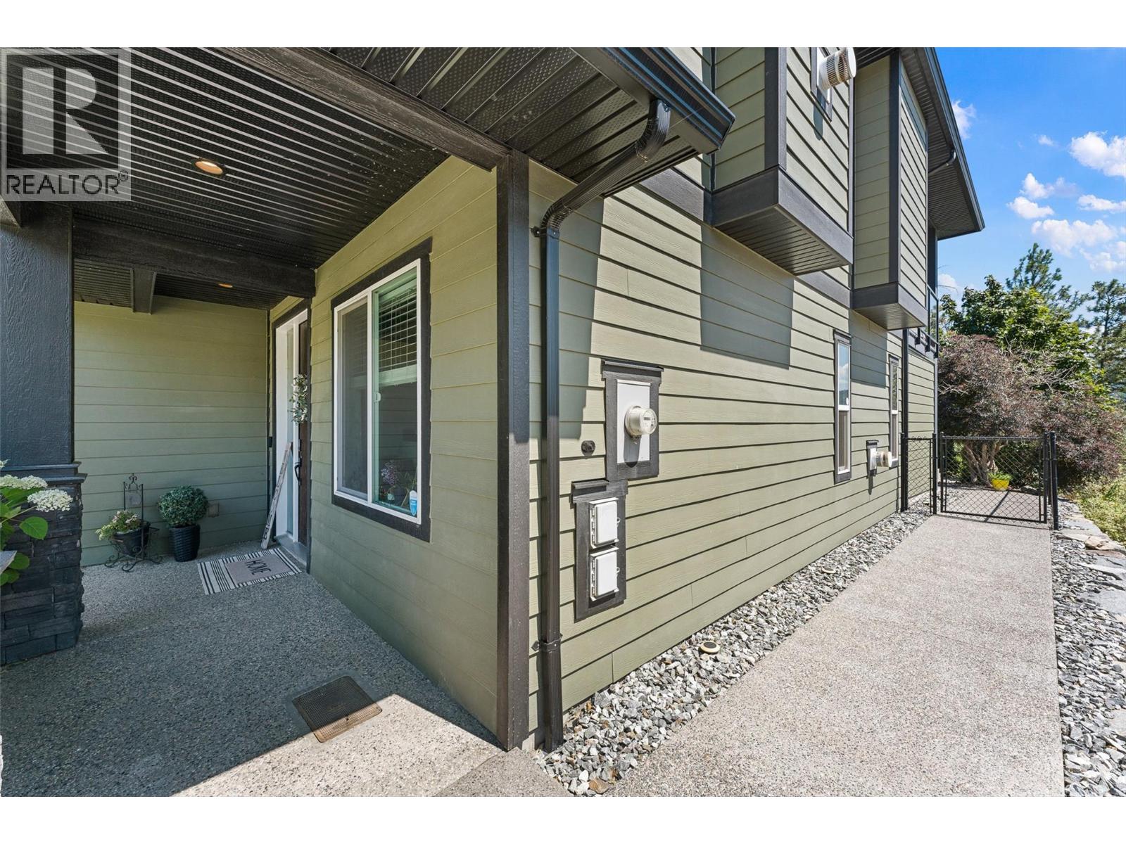 13157 Shoreline Drive