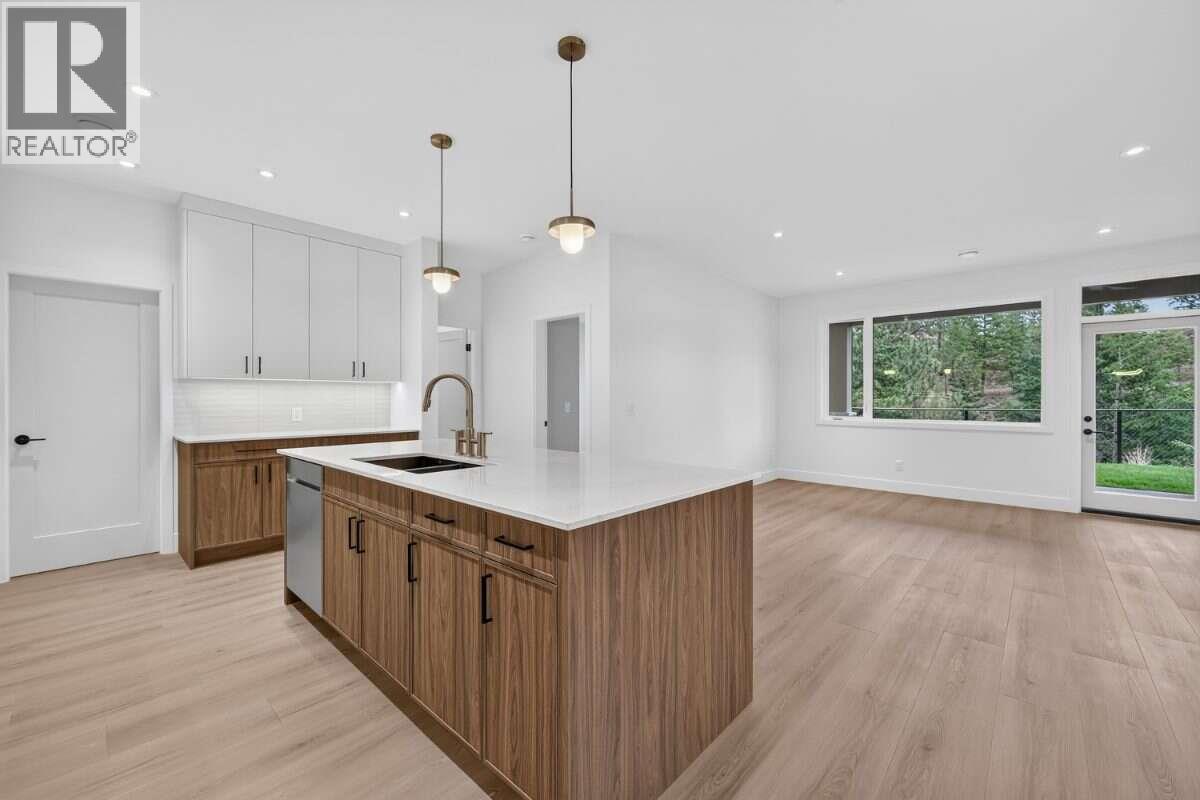 1720 Hidden Hills Drive Unit# 29