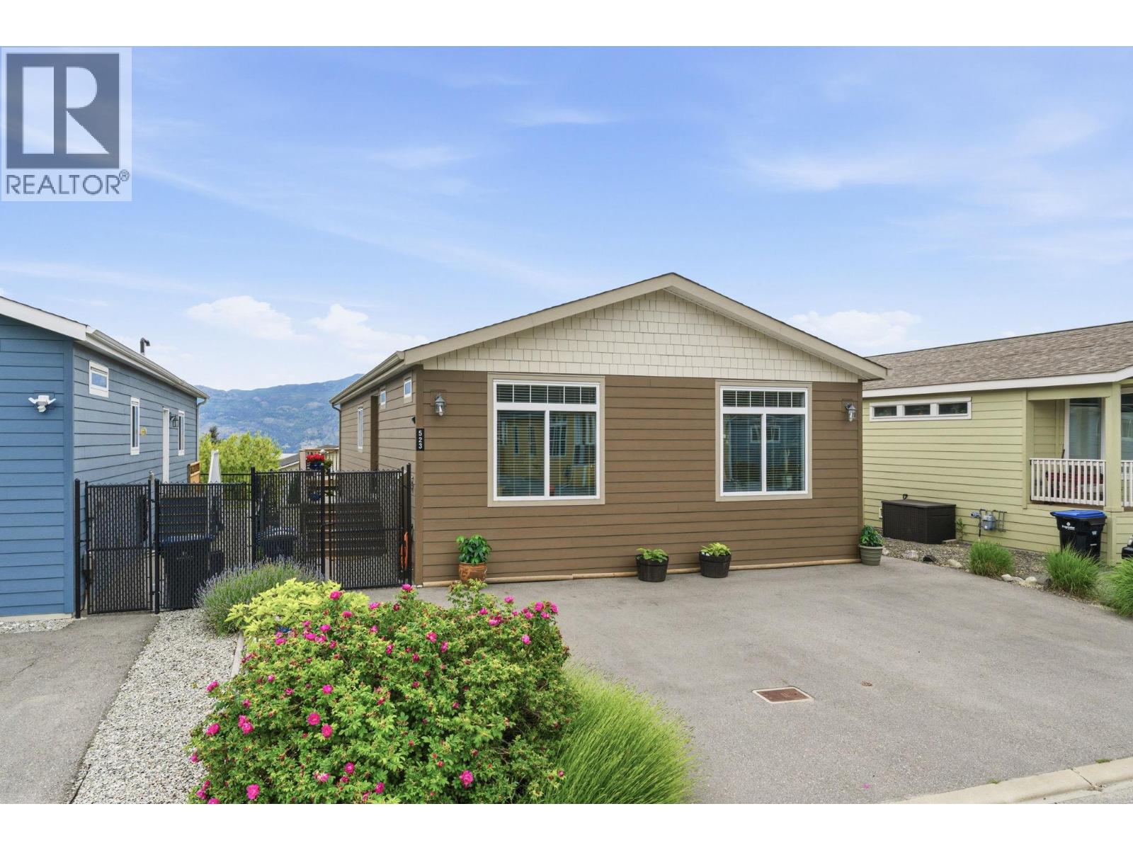 2440 Old Okanagan Highway Unit# 523