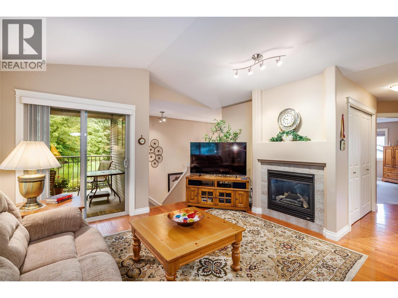 245 SNOWSELL Street Unit# 119