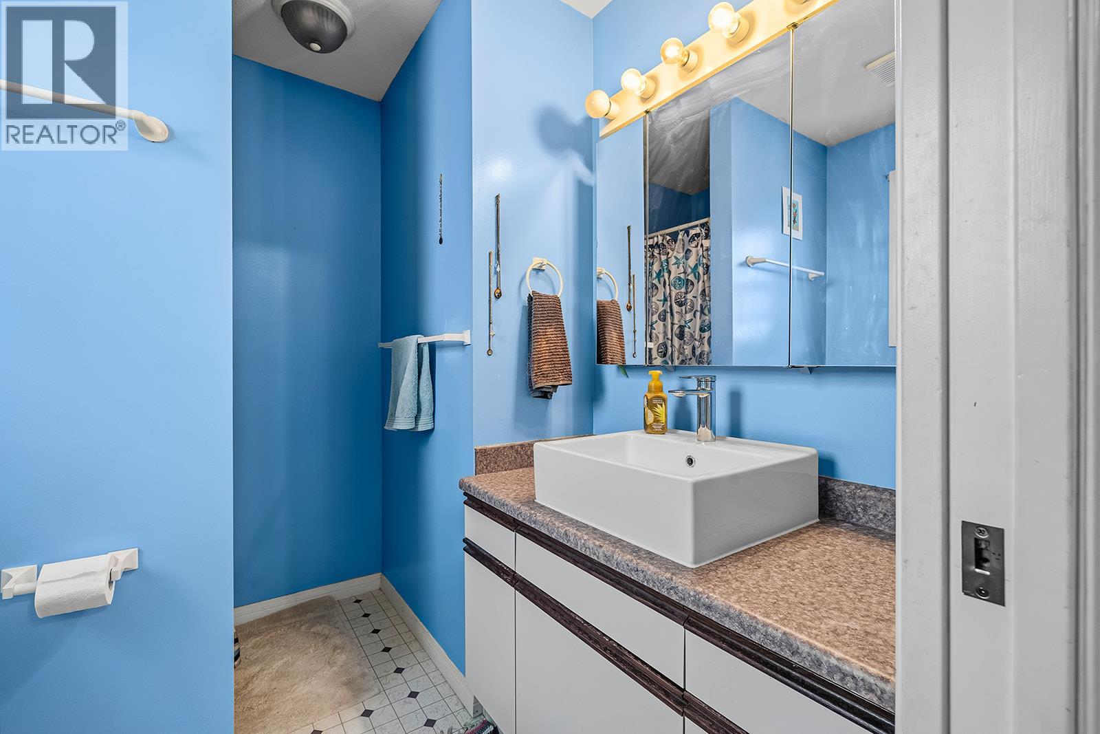 6100 Old Vernon Road Unit# 30