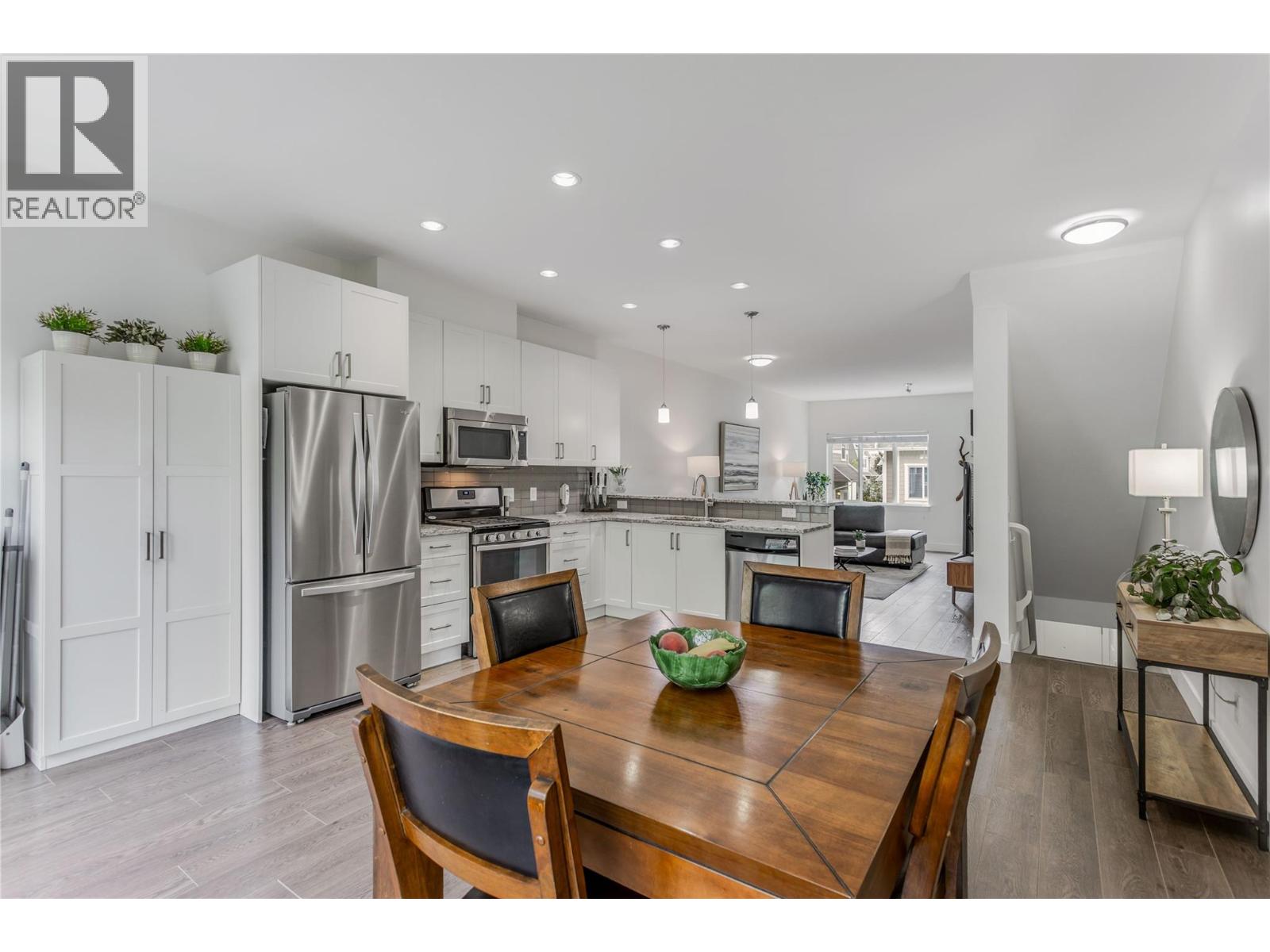 600 Sherwood Road Unit# 51