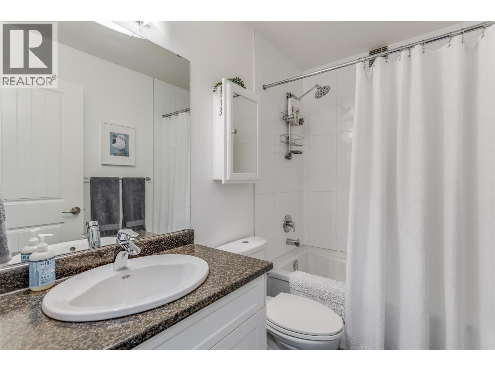600 Sherwood Road Unit# 51