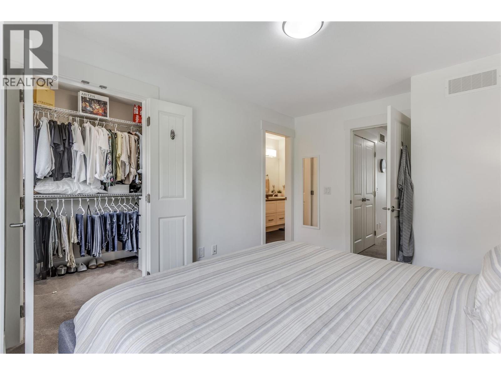 600 Sherwood Road Unit# 51