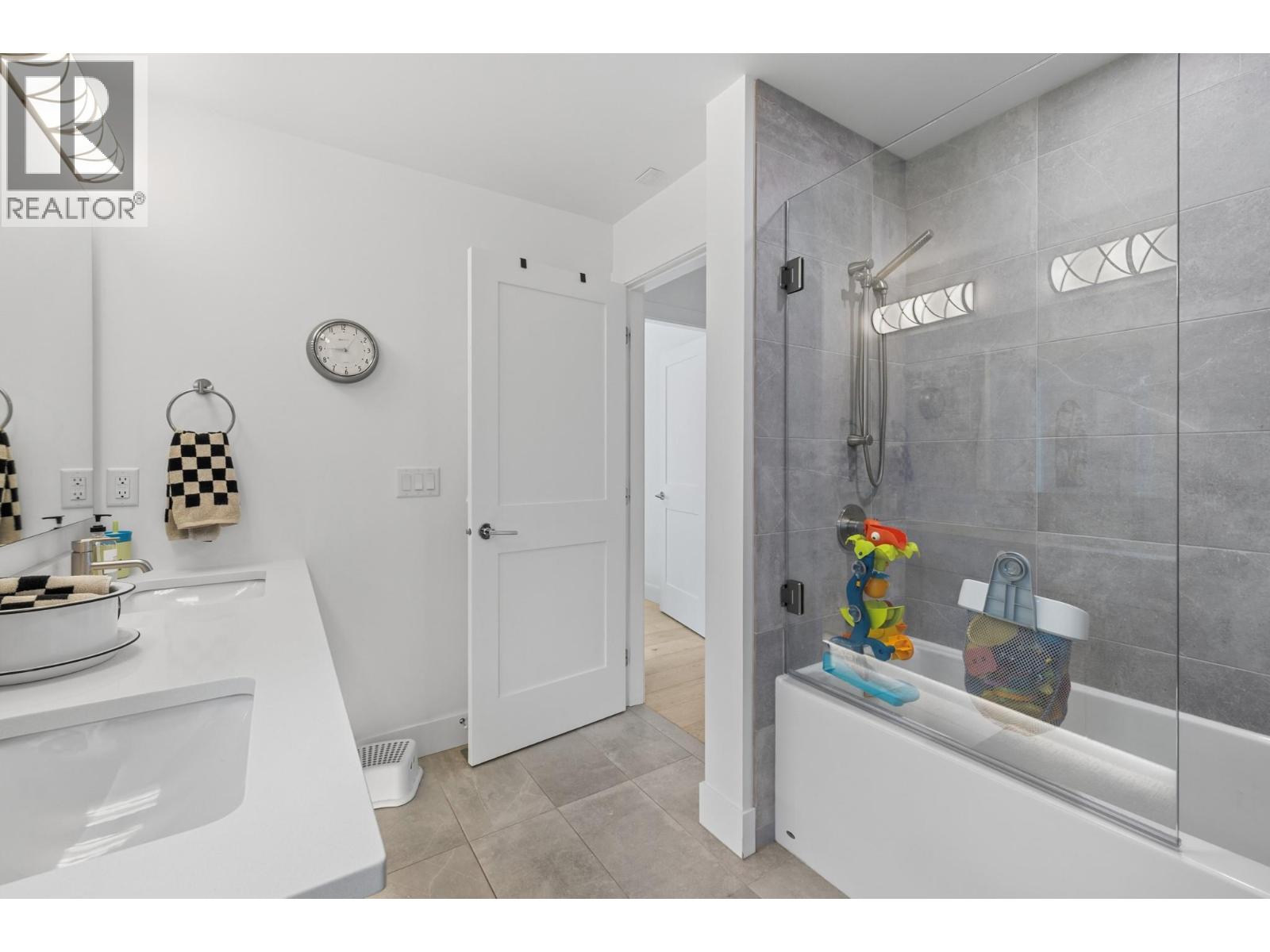 1308 Richter Street Unit# 102