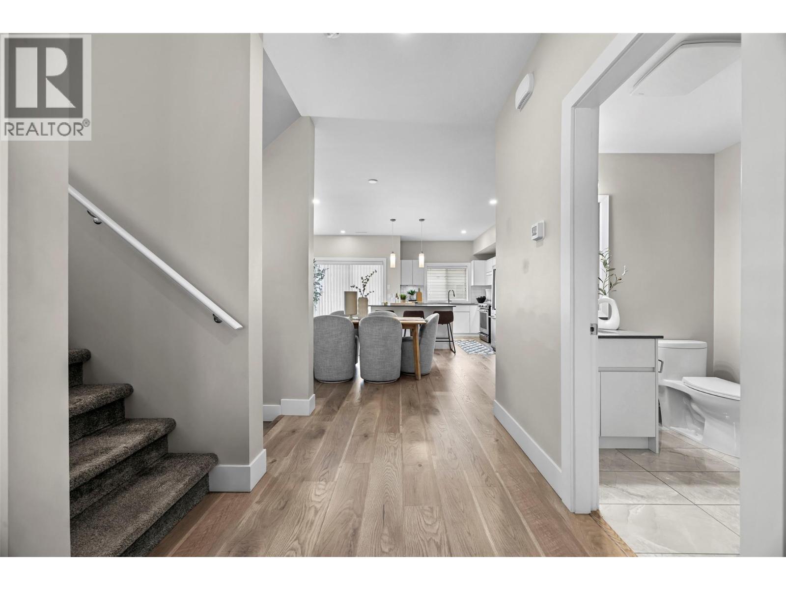 255 Taylor Road Unit# 18