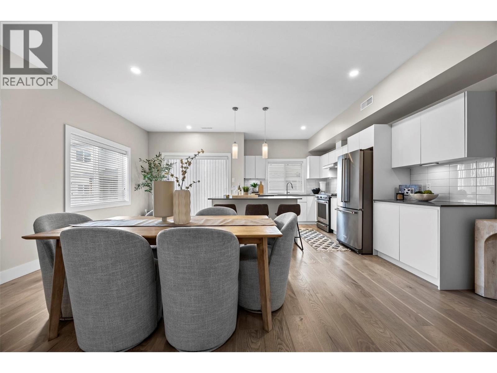 255 Taylor Road Unit# 18